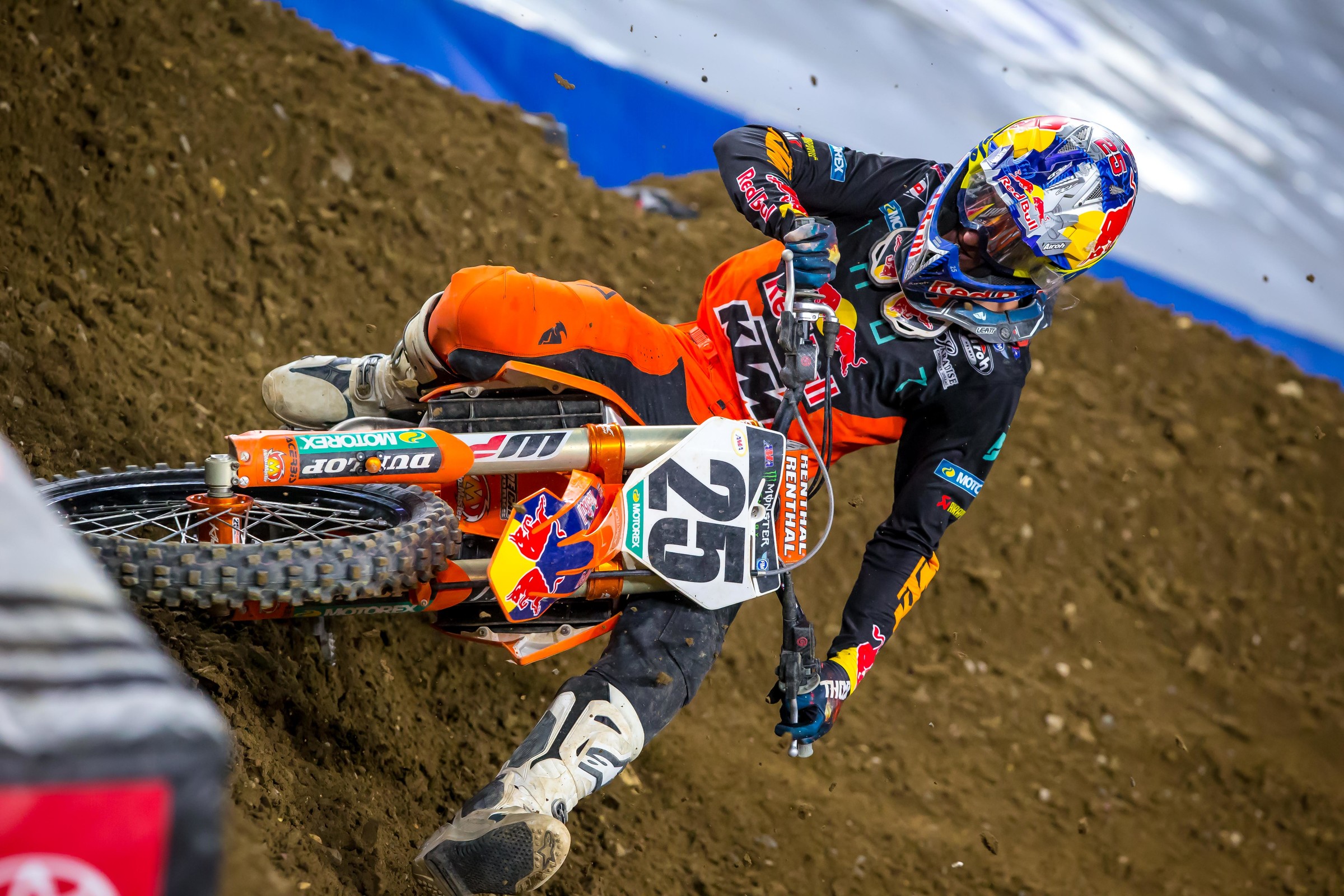 After a rough start in the first two rounds, Marvin Musquin landed his fourth straight podium finish in a row in Minneapolis. Marv has finishes of 8-5-2-2-2-3 through six rounds.