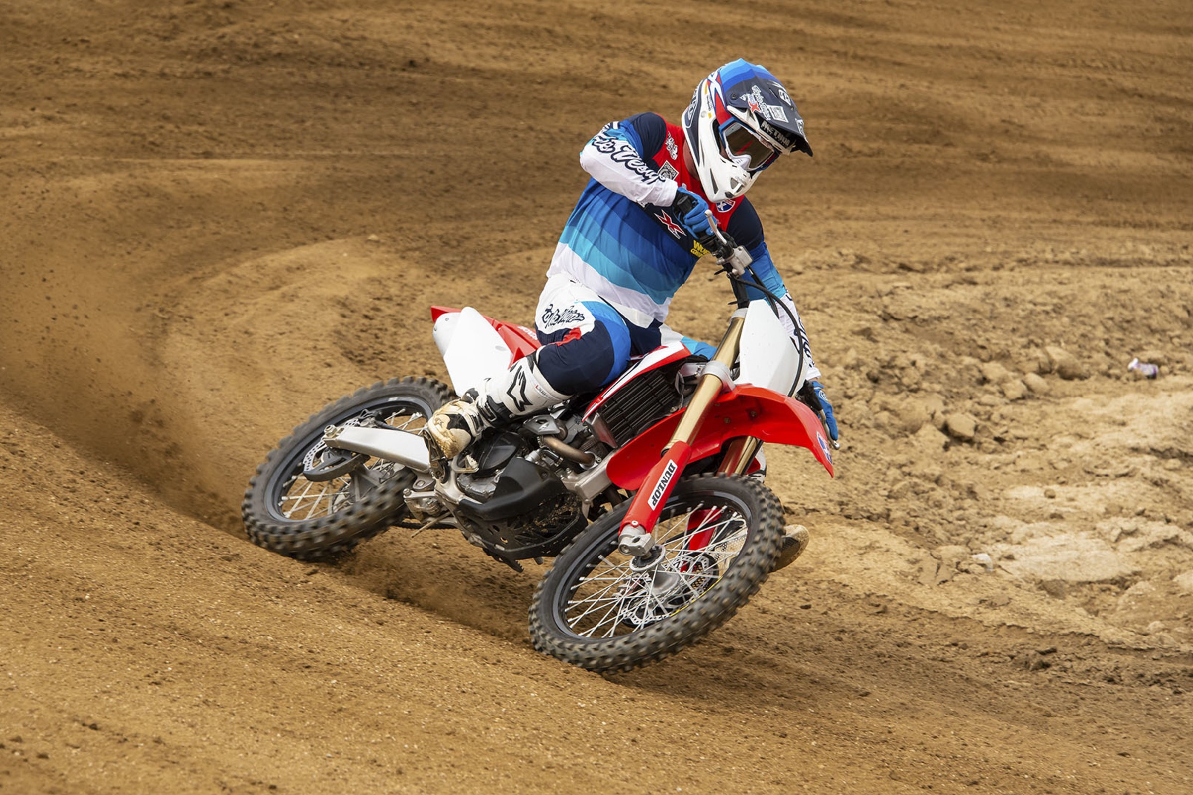 Racer X Films: 2019 Honda CRF250R Review