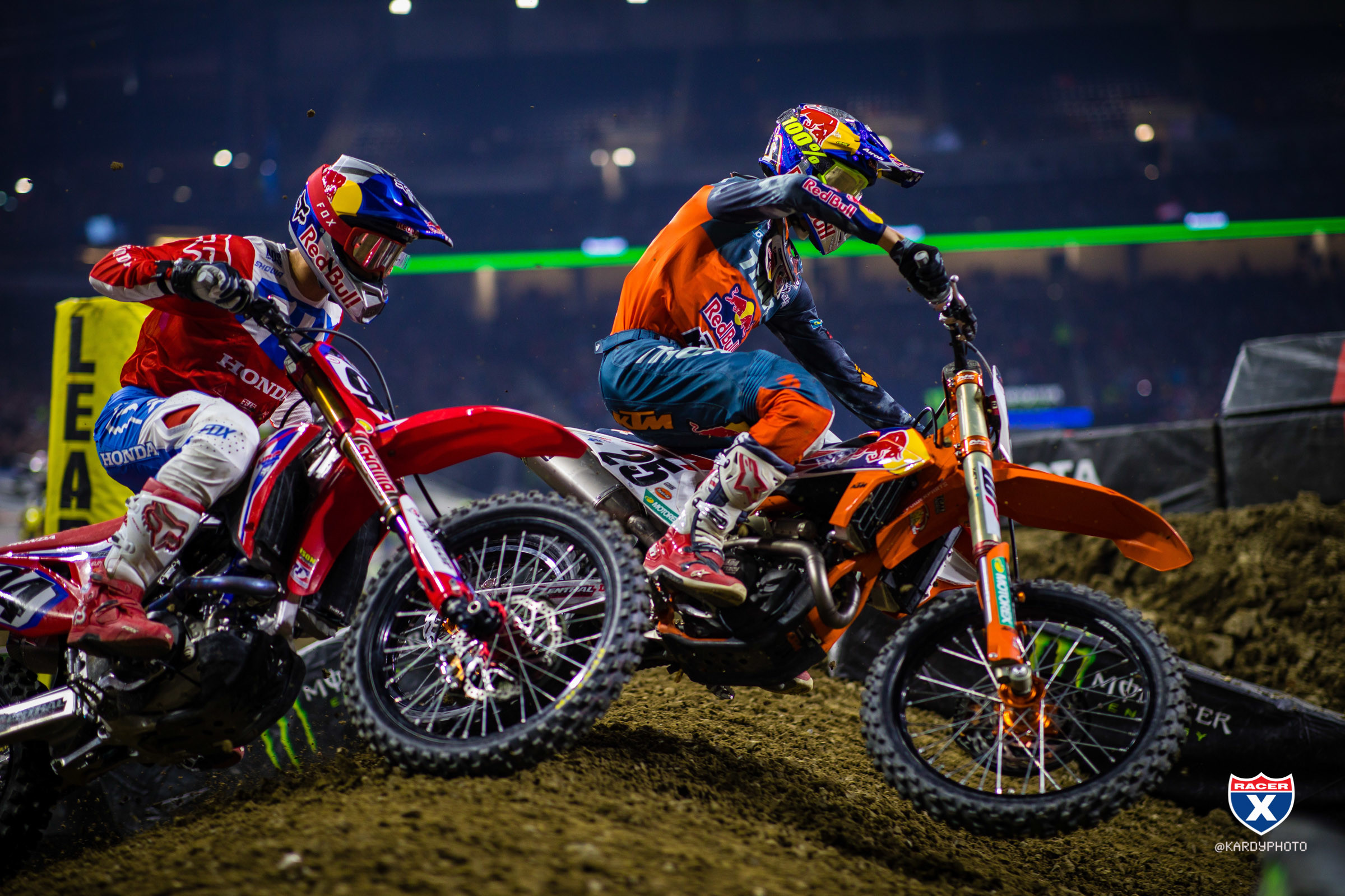 Multiple_JK_SX19_Detroit_1267