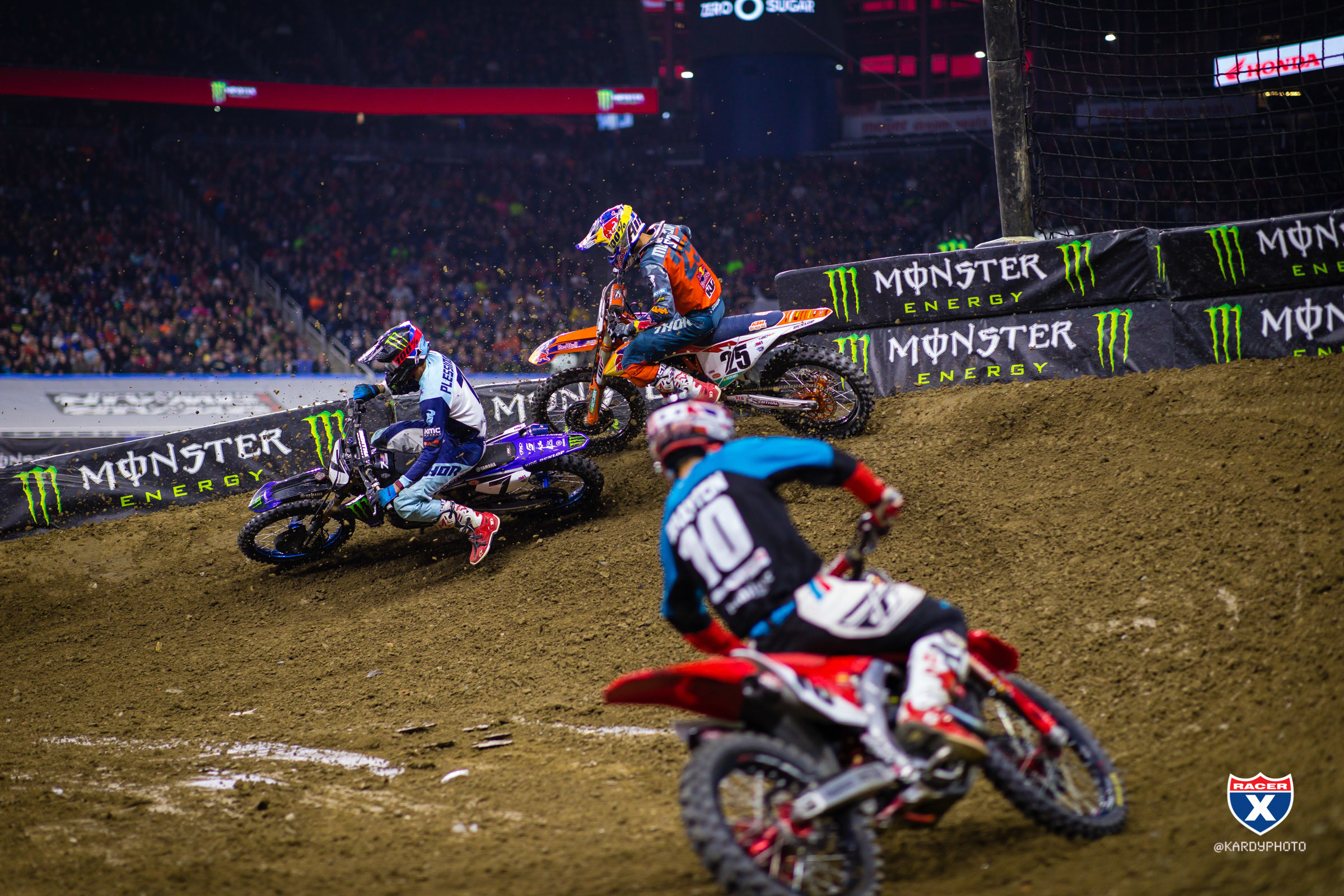 Multiple_JK_SX19_Detroit_1280