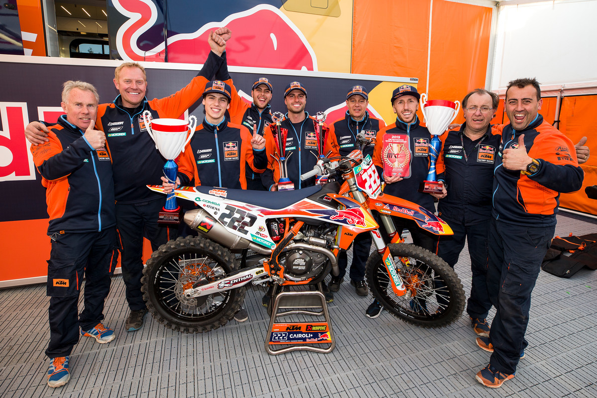 Jorge Prado and Antonio Cairoli following their victories in the MXGP of The Netherlands.
