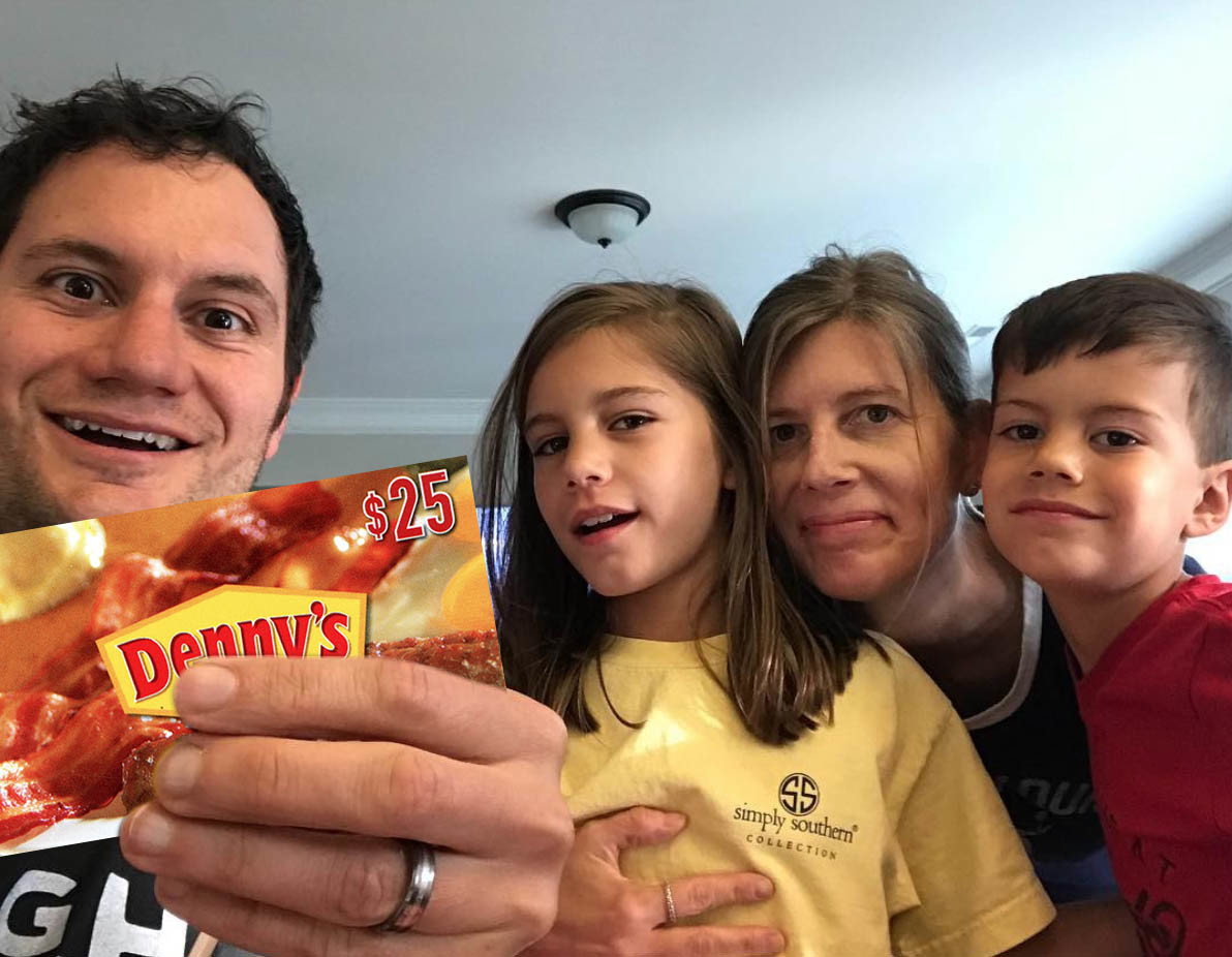 Dennys-Screen_Shot_2019-04-12_at_2_37_10_PM