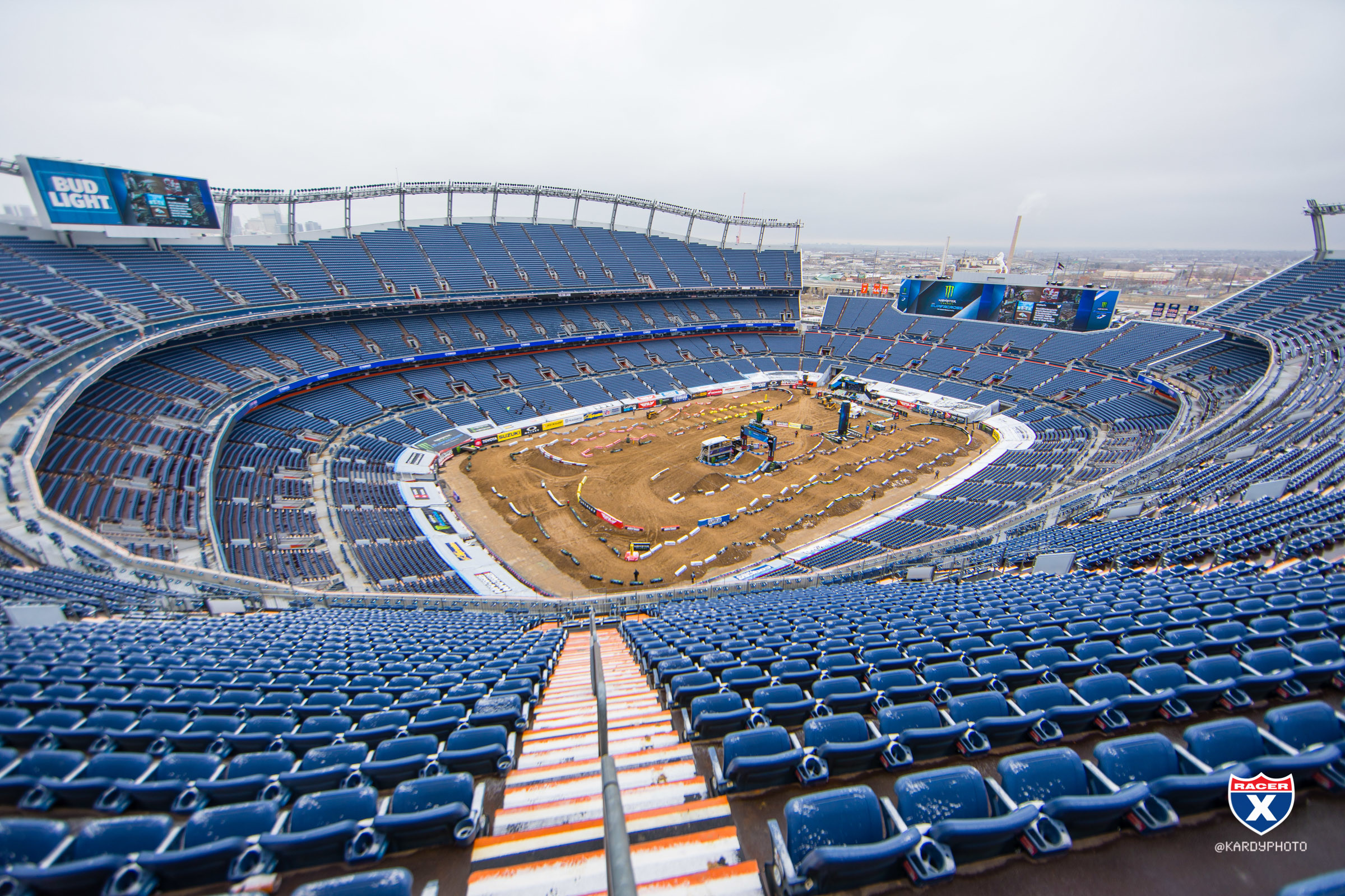 Pits_JK_SX19_Denver_1059