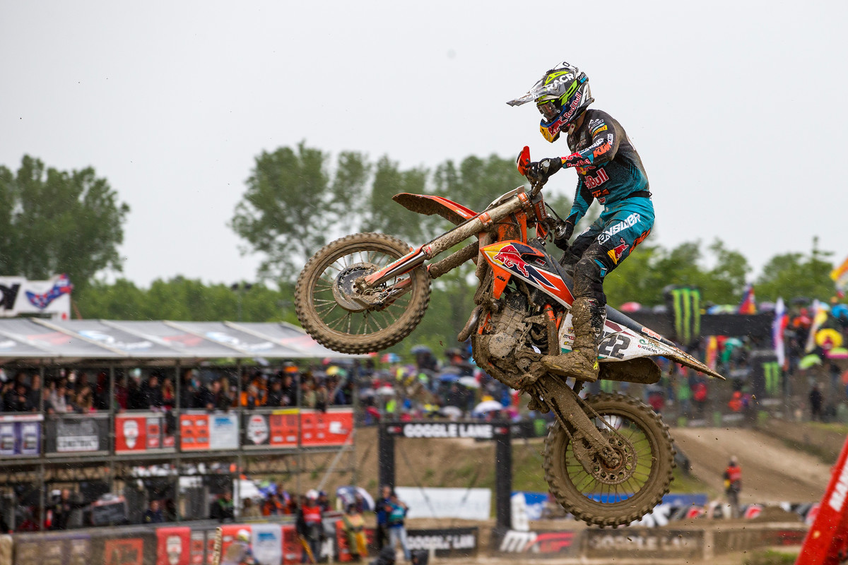 In Lombardia, Cairoli notched his fourth win of the season.