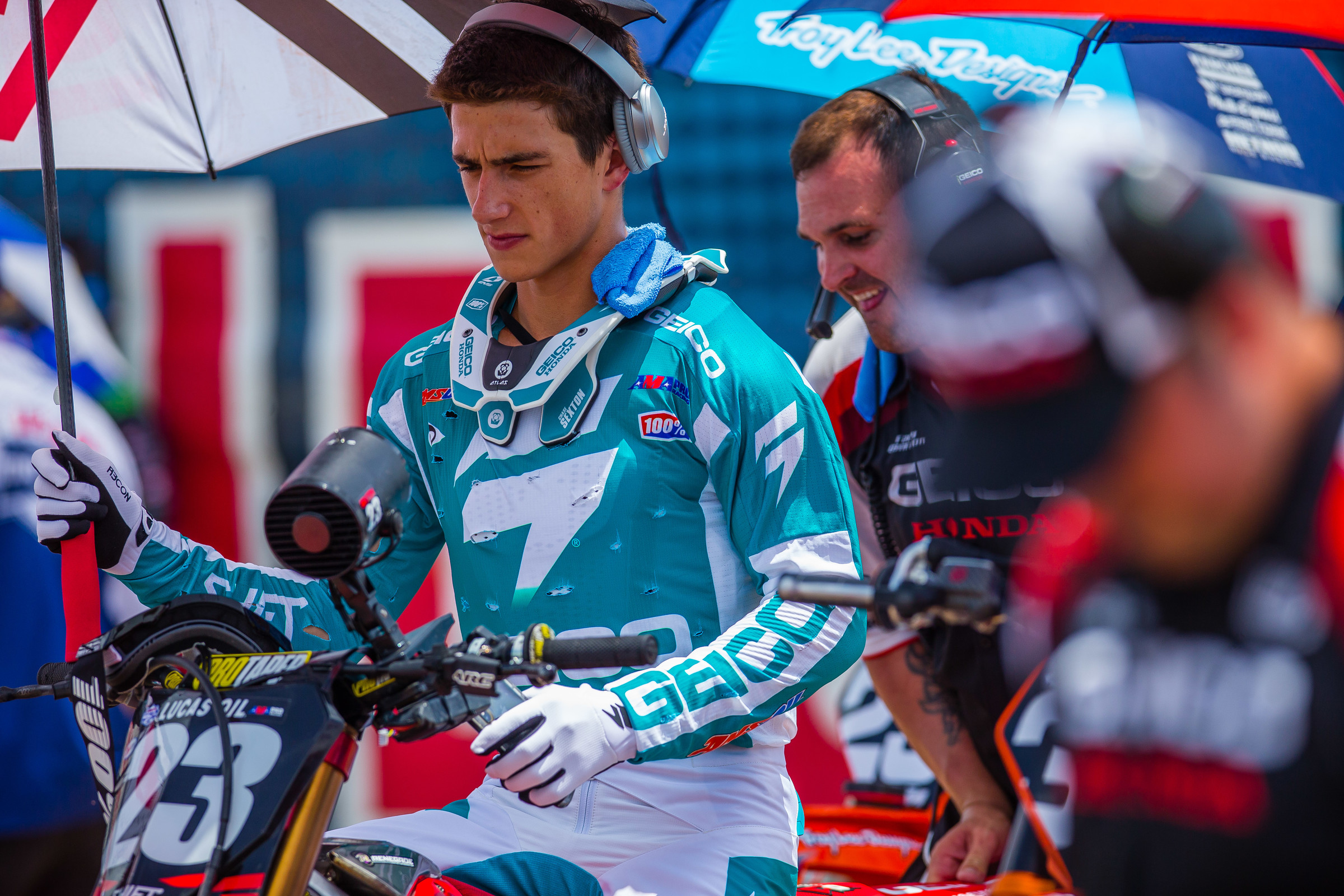 Riders sported fans, umbrellas, and cold towels—sometimes a combination of the three—throughout the day at WW Ranch Motocross Park on Saturday.