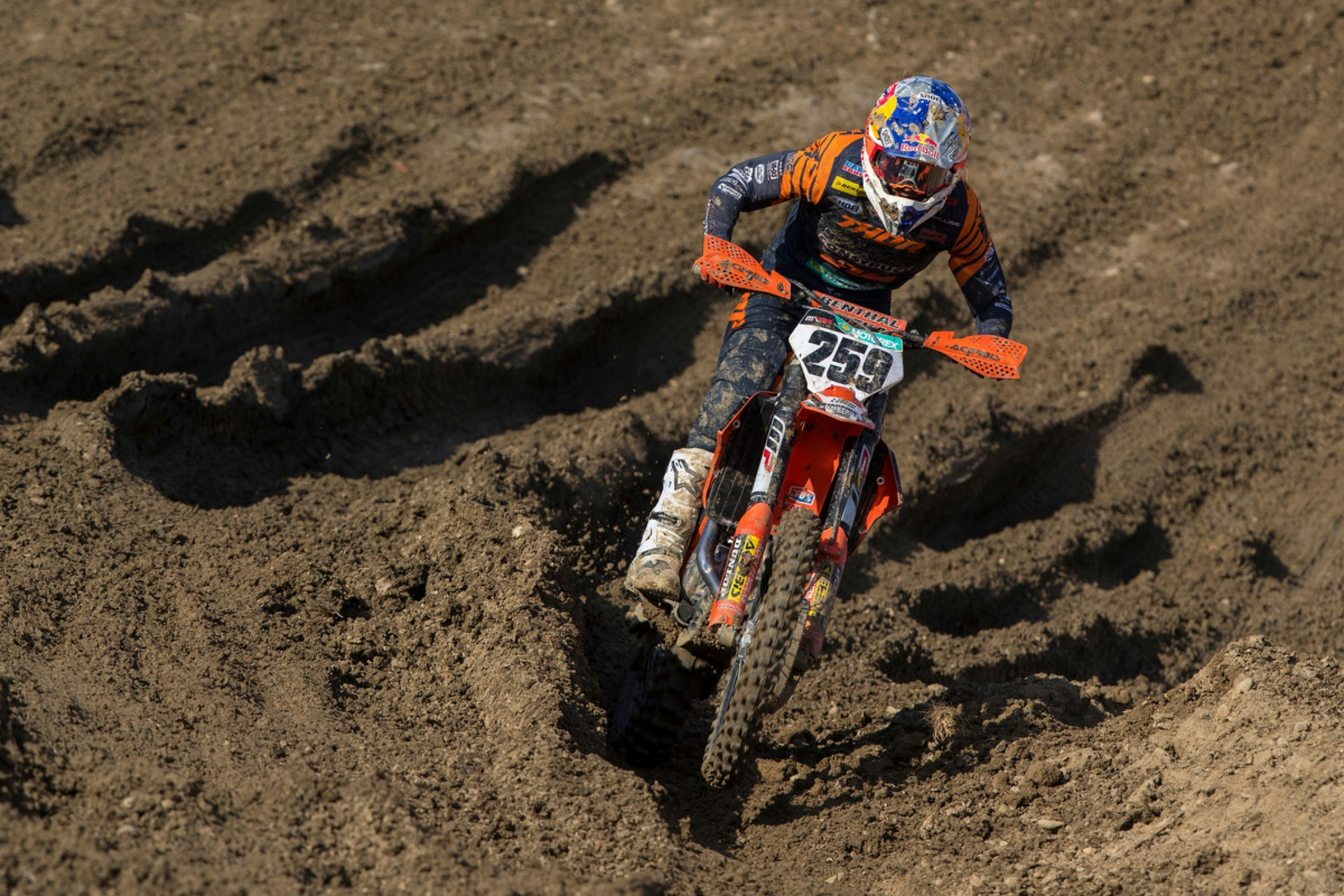 Four Riders Named to Team Holland for MXoN