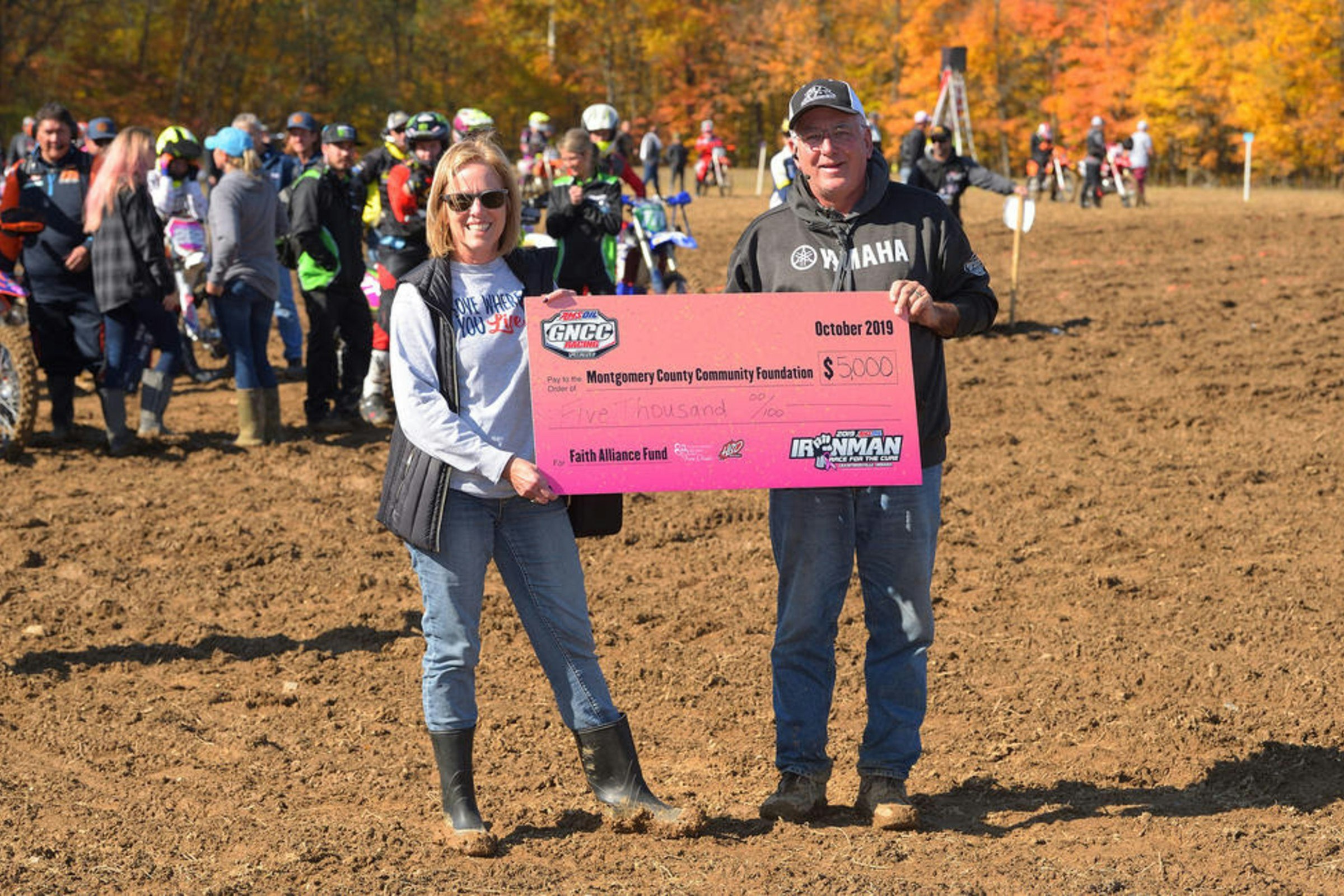 AMSOIL Ironman GNCC Raises $5,000 For Breast Cancer Awareness
