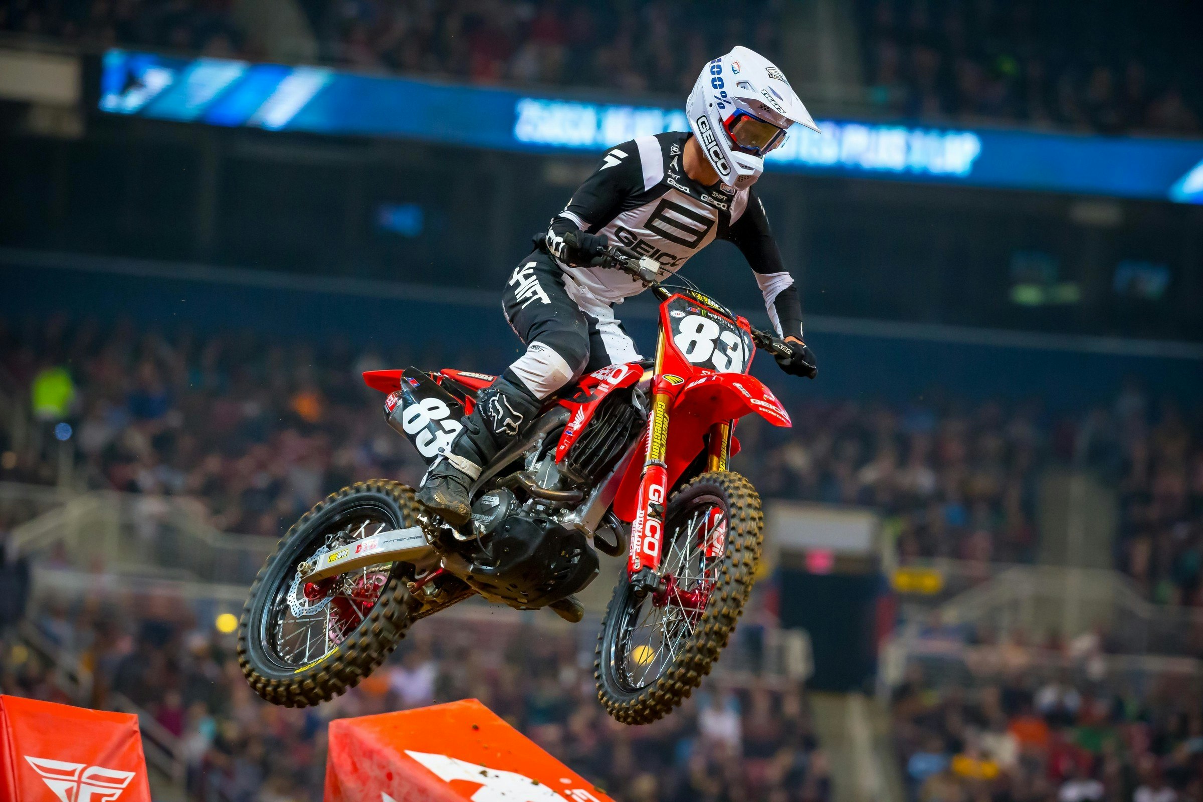 Roczen, Lawrence, Osborne, and More on PulpMX Show Tonight