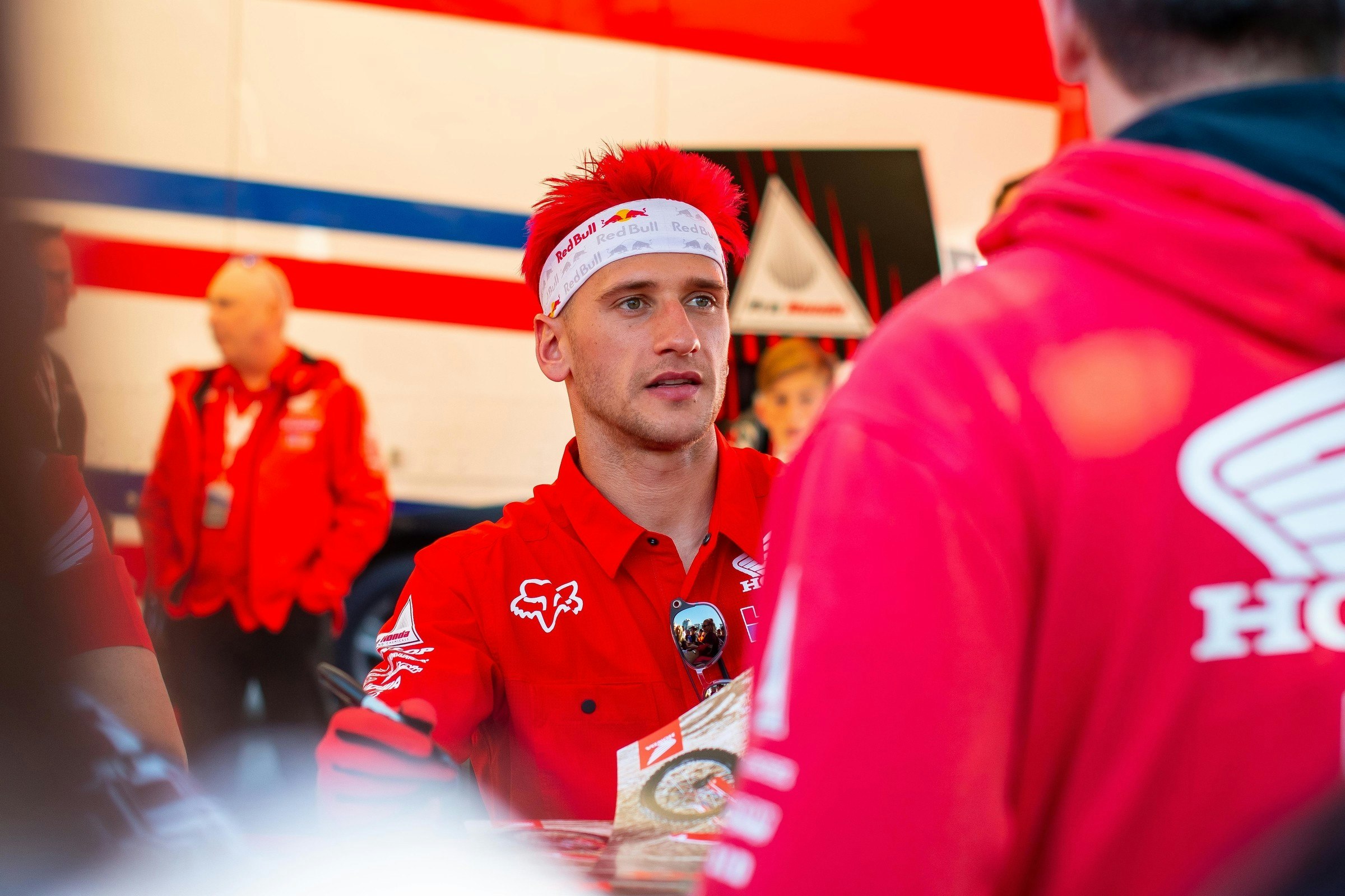 Autograph Signings For Tampa Supercross