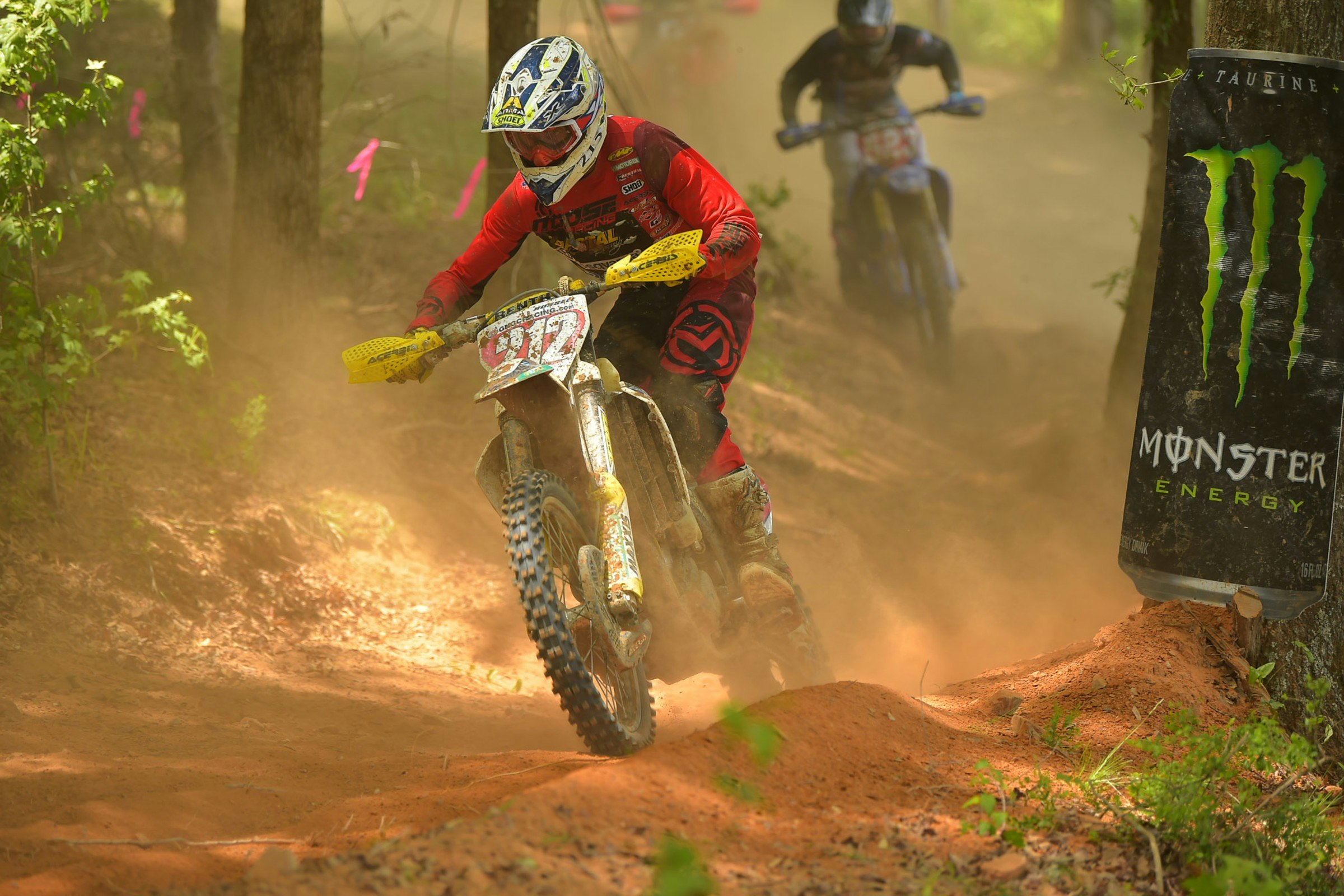 Big Crash Takes Ricky Russell Out of Georgia GNCC Lead Battle