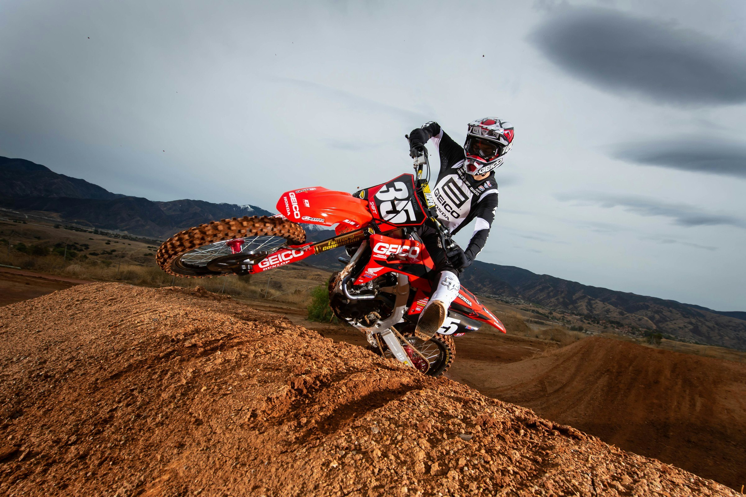 Watch: Hunter Lawrence on His Supercross Debut