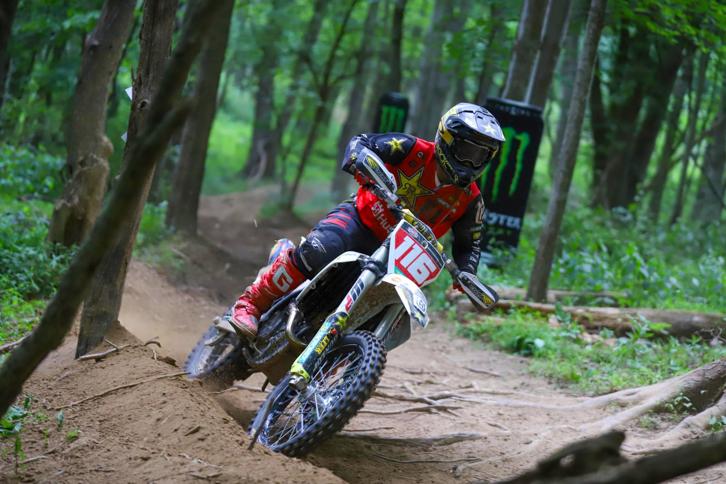 Open Mic: Zach Osborne