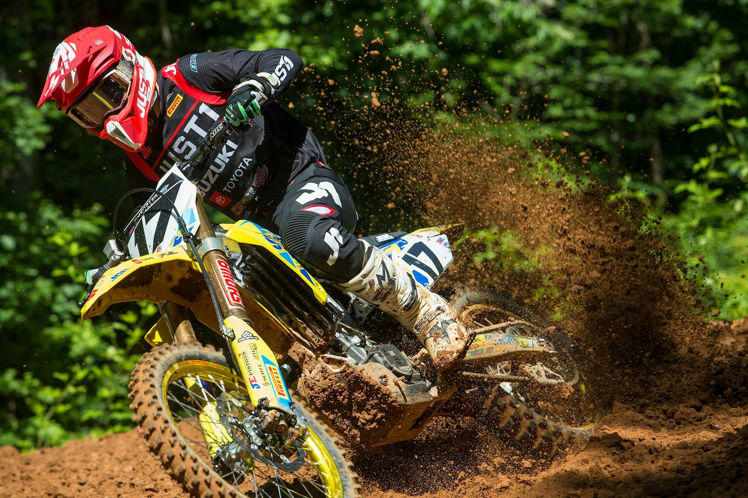 Savatgy, Anstie Return, Schwartz Debuts for Suzuki's Pro Motocross Campaign