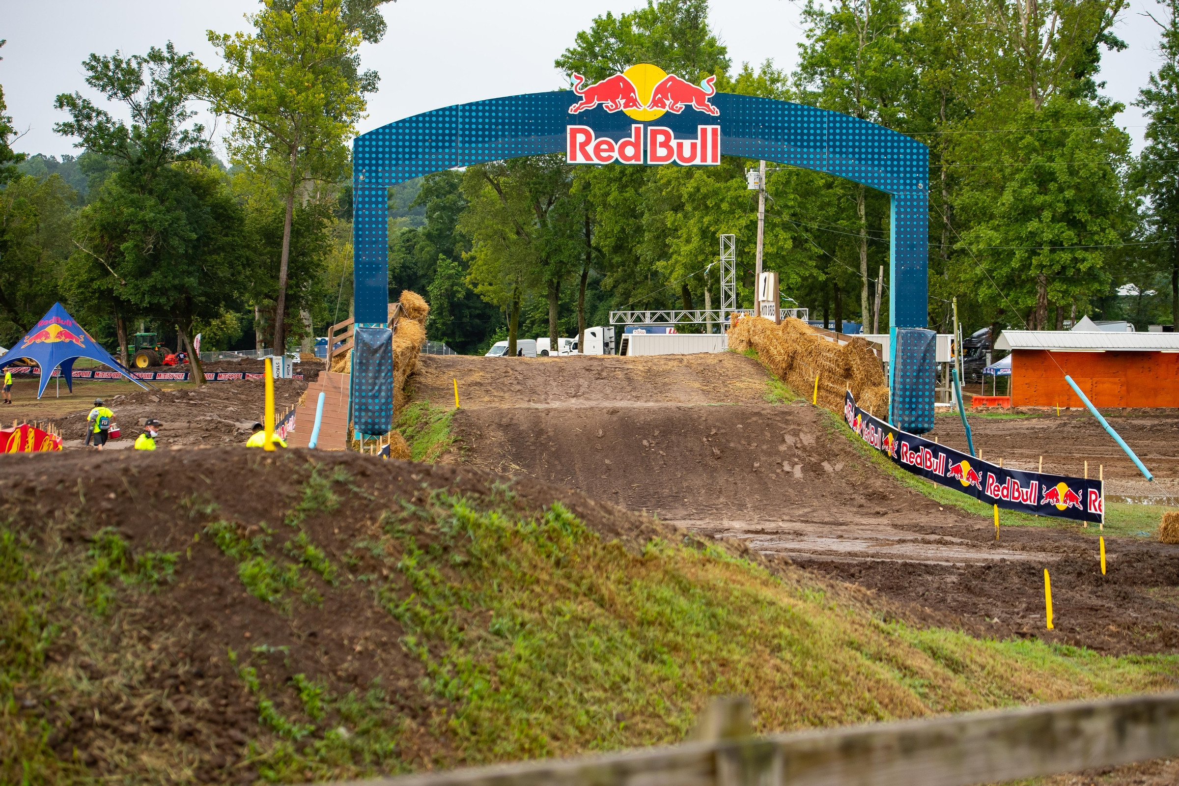 Racer X Films: Loretta Lynn's First Look