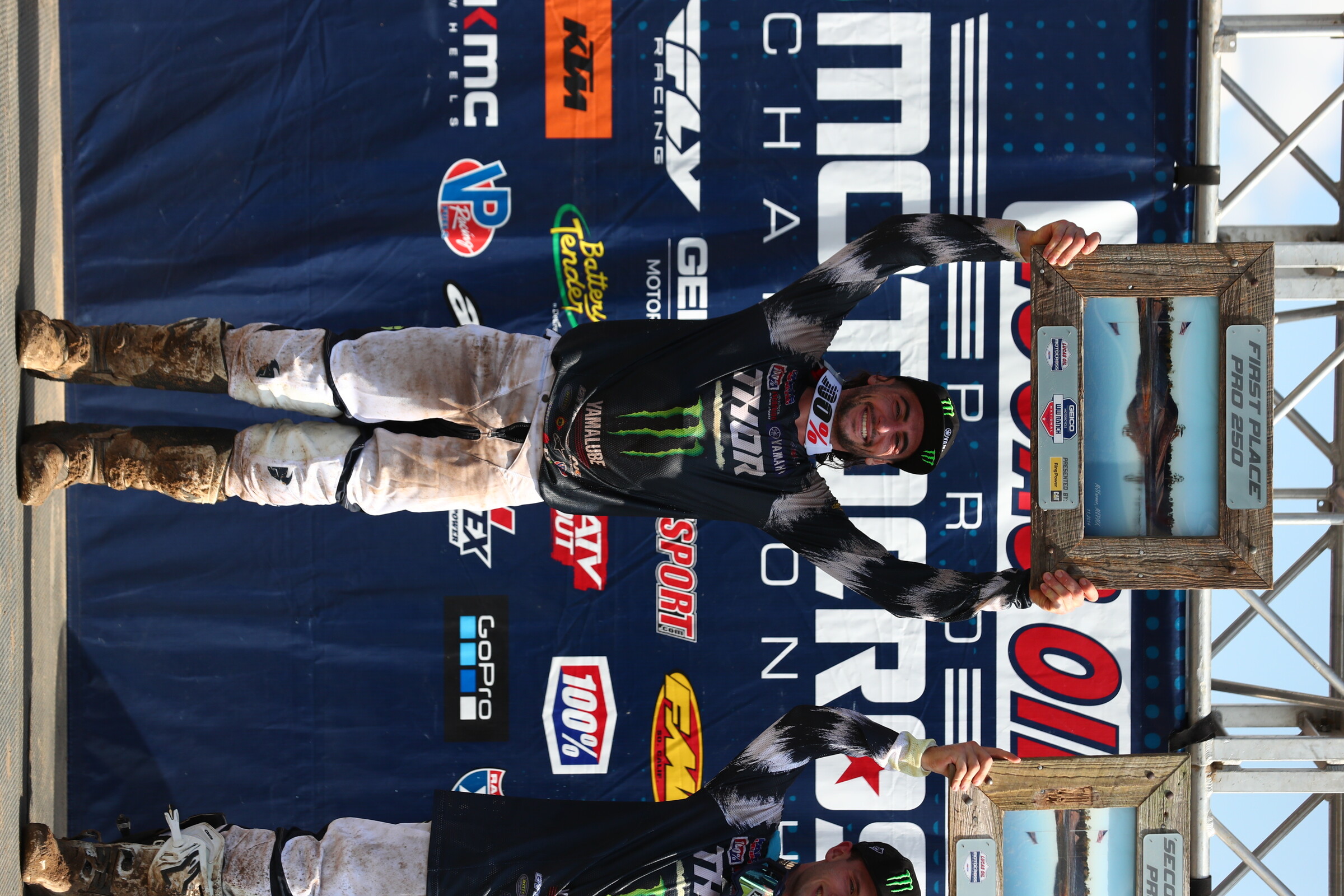 Dylan Ferrandis (1-1 for first overall)