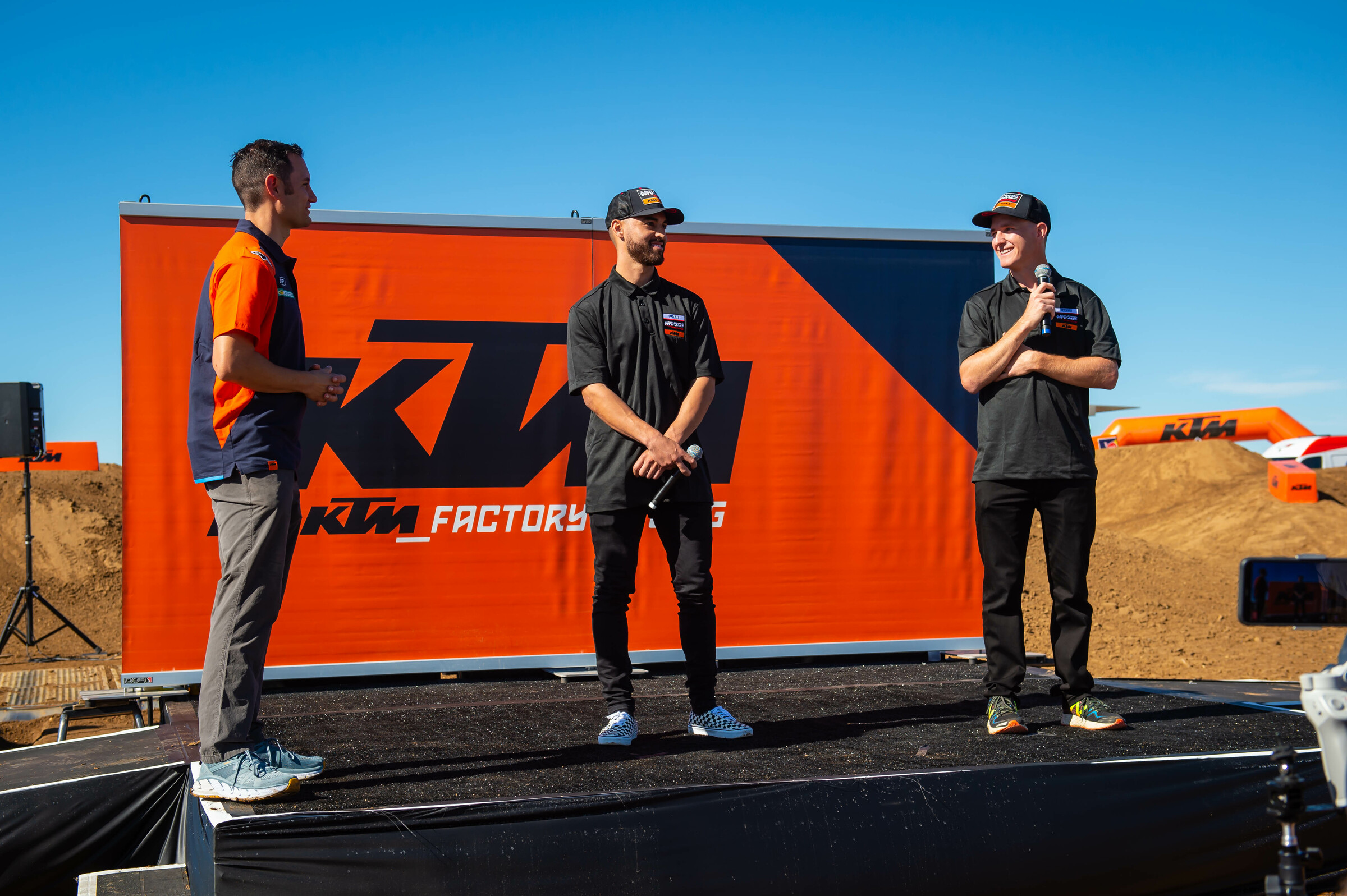 Jason Weigandt, Justin Bogle, and Joey Savatgy
