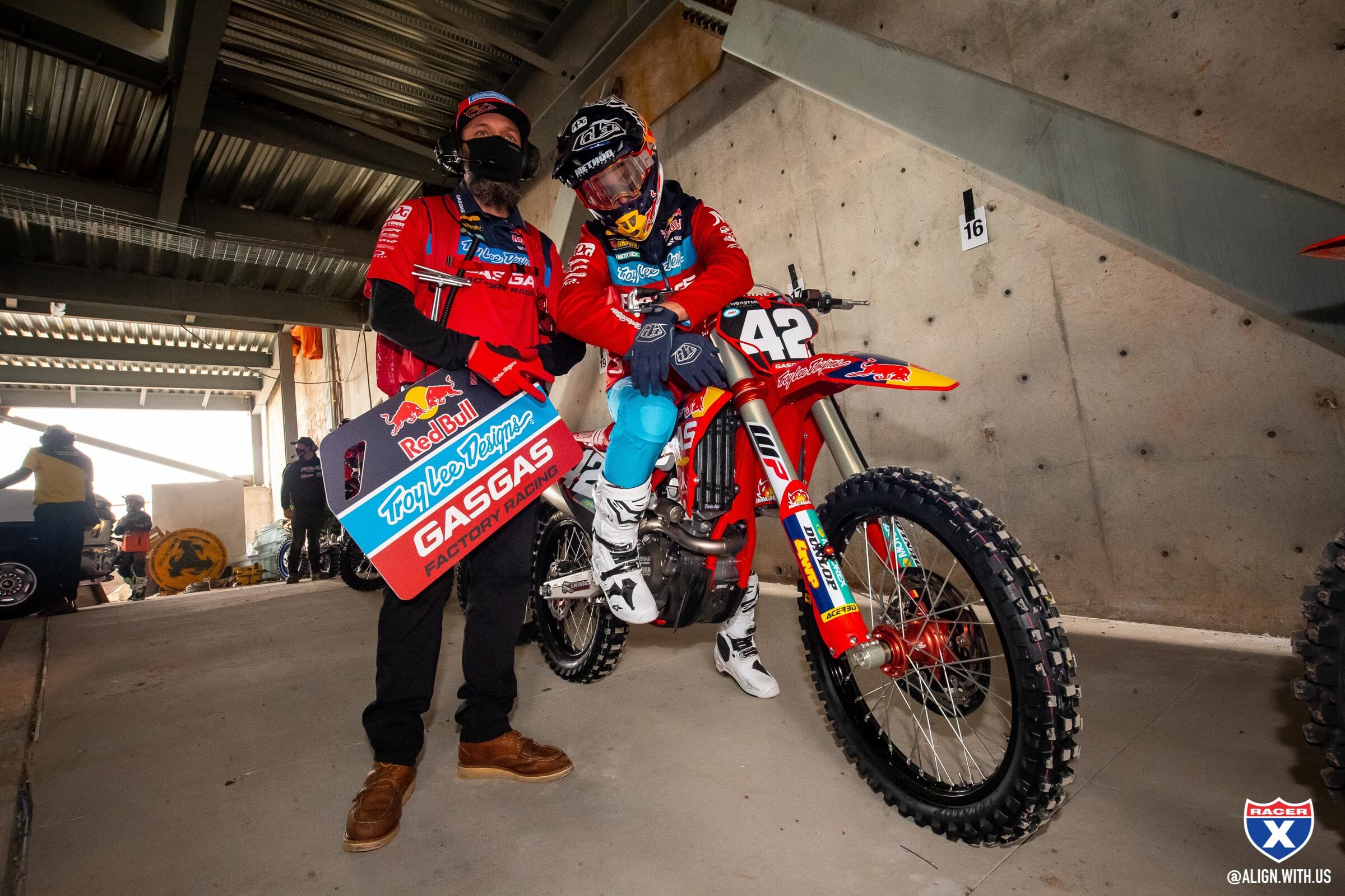 ALIGN_MEDIA_x_RACER_X_2021_SLC_1_SX_016