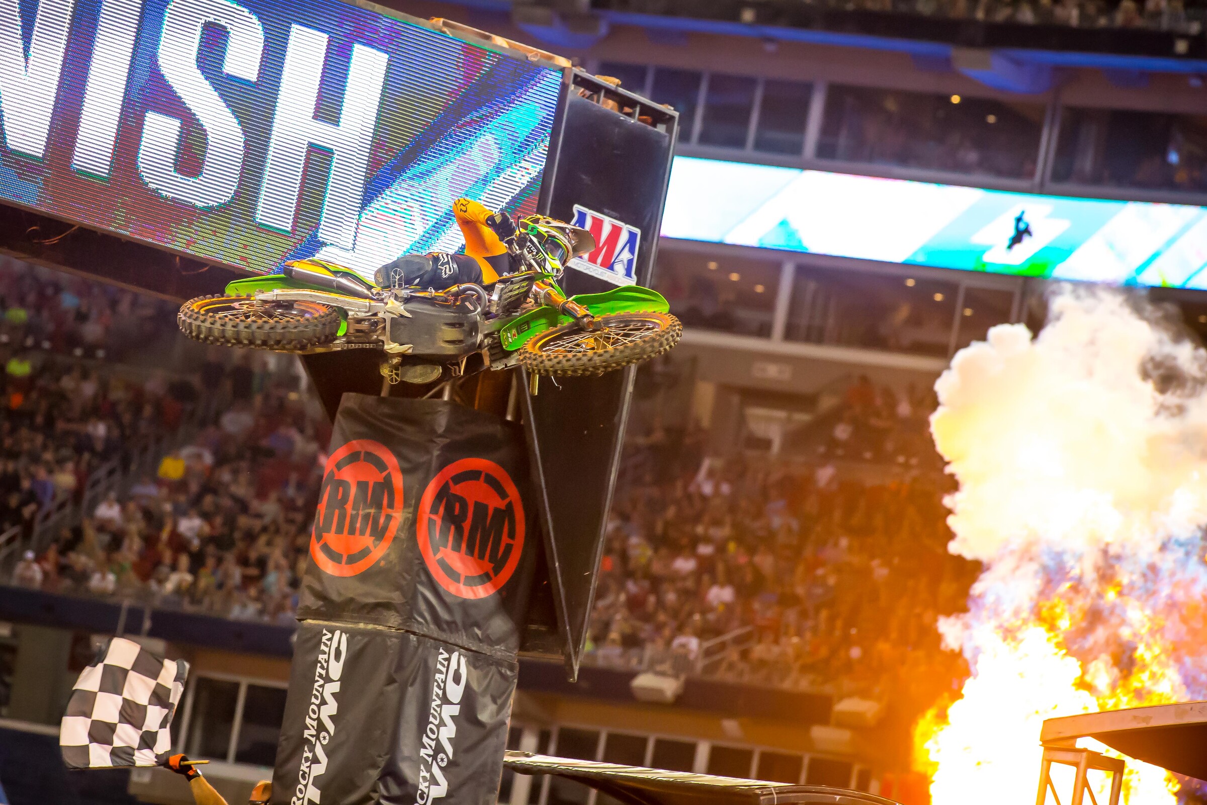Davalos' fifth and final 250SX main event win at the 2019 Nashville Supercross.