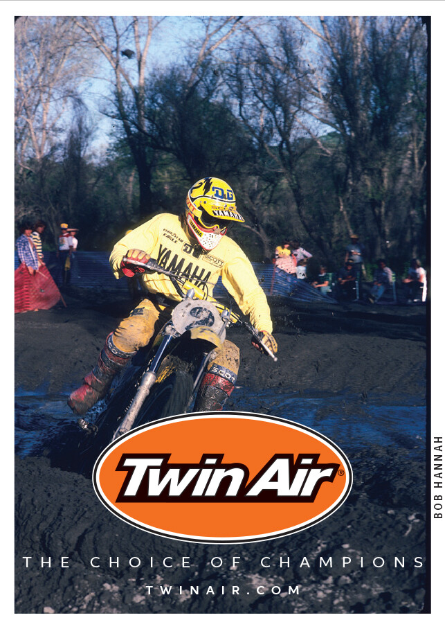 Advertisement: 121-TwinAir