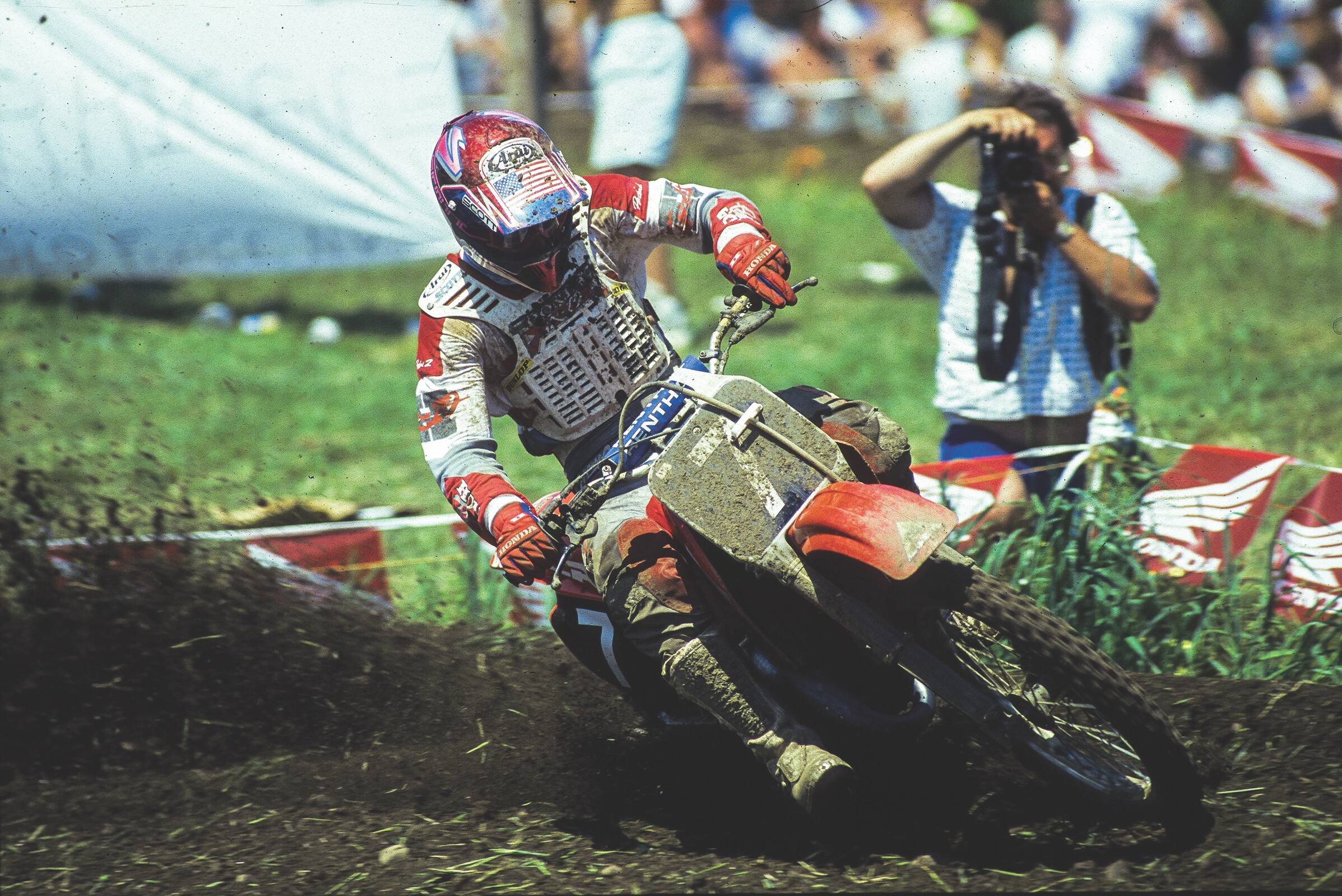 Jeff Stanton (7) showed up in 1989 to win the 125cc support class, then came back the next three years to win the last three 250cc USGPs at Unadilla.