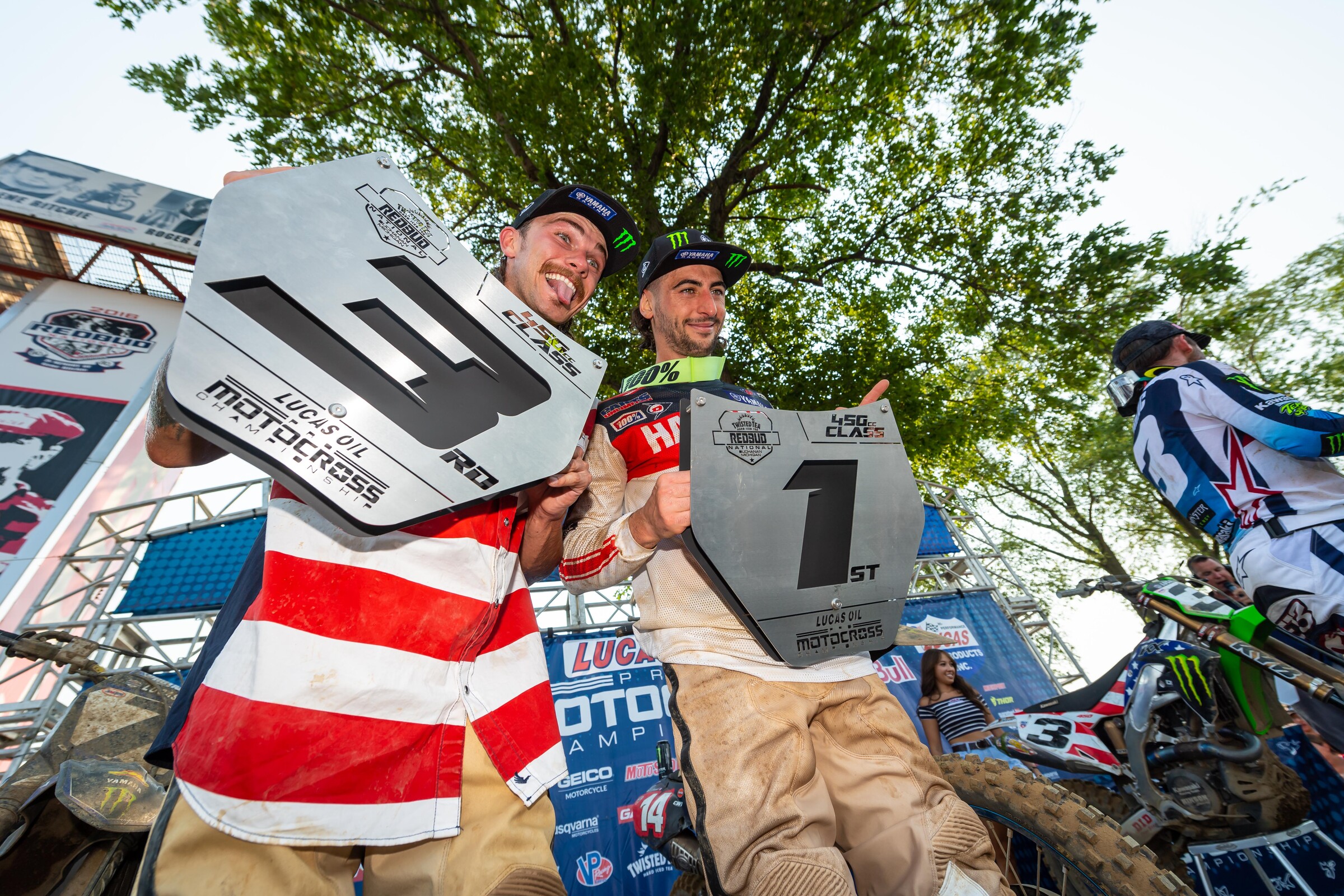 Ferrandis won the overall (1-2 moto finishes) and Plessinger finished third overall (3-3 moto finishes).
