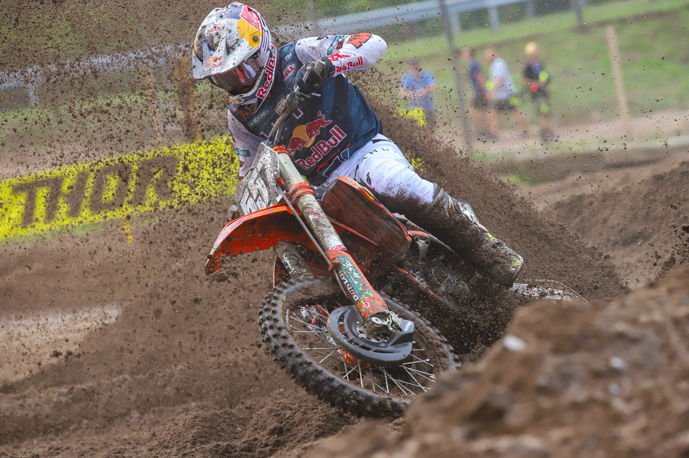 GNCC expert Kailub Russell navigates the sand. He qualified 20th in the first session of the day.