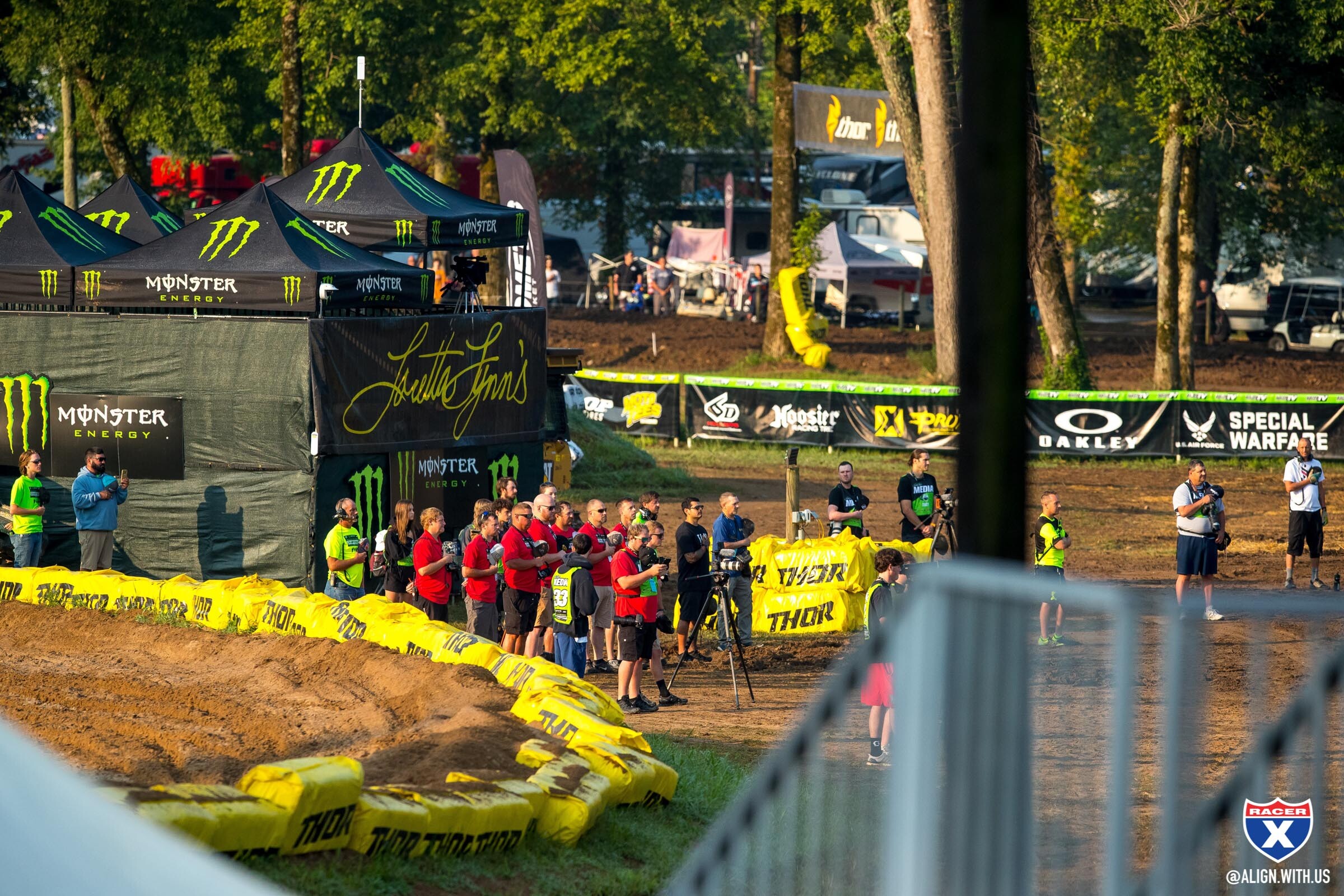 ALIGN_MEDIA_x_RACER_X_2021_LORETTA_LYNNS_TUESDAY_001