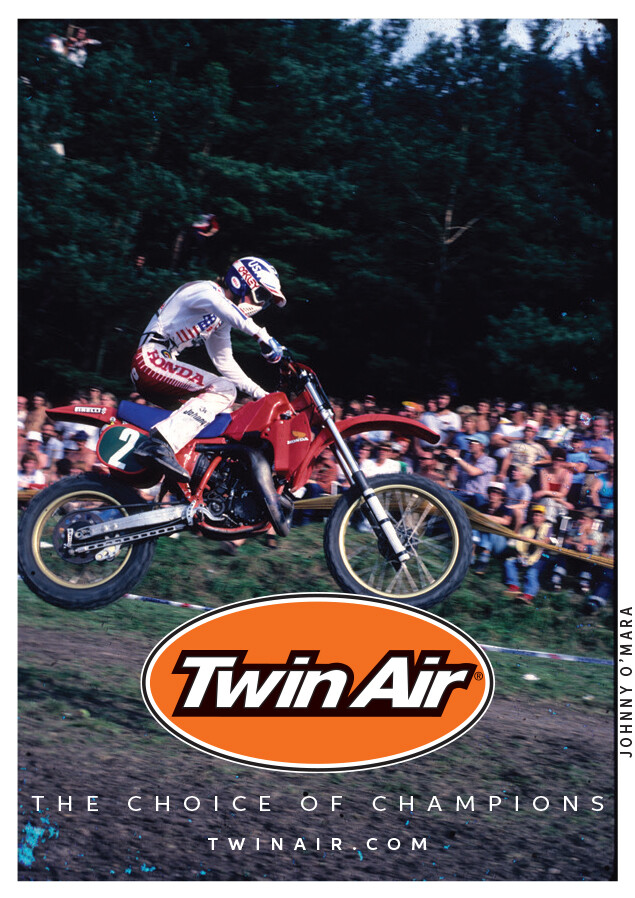 Advertisement: 111-TwinAir