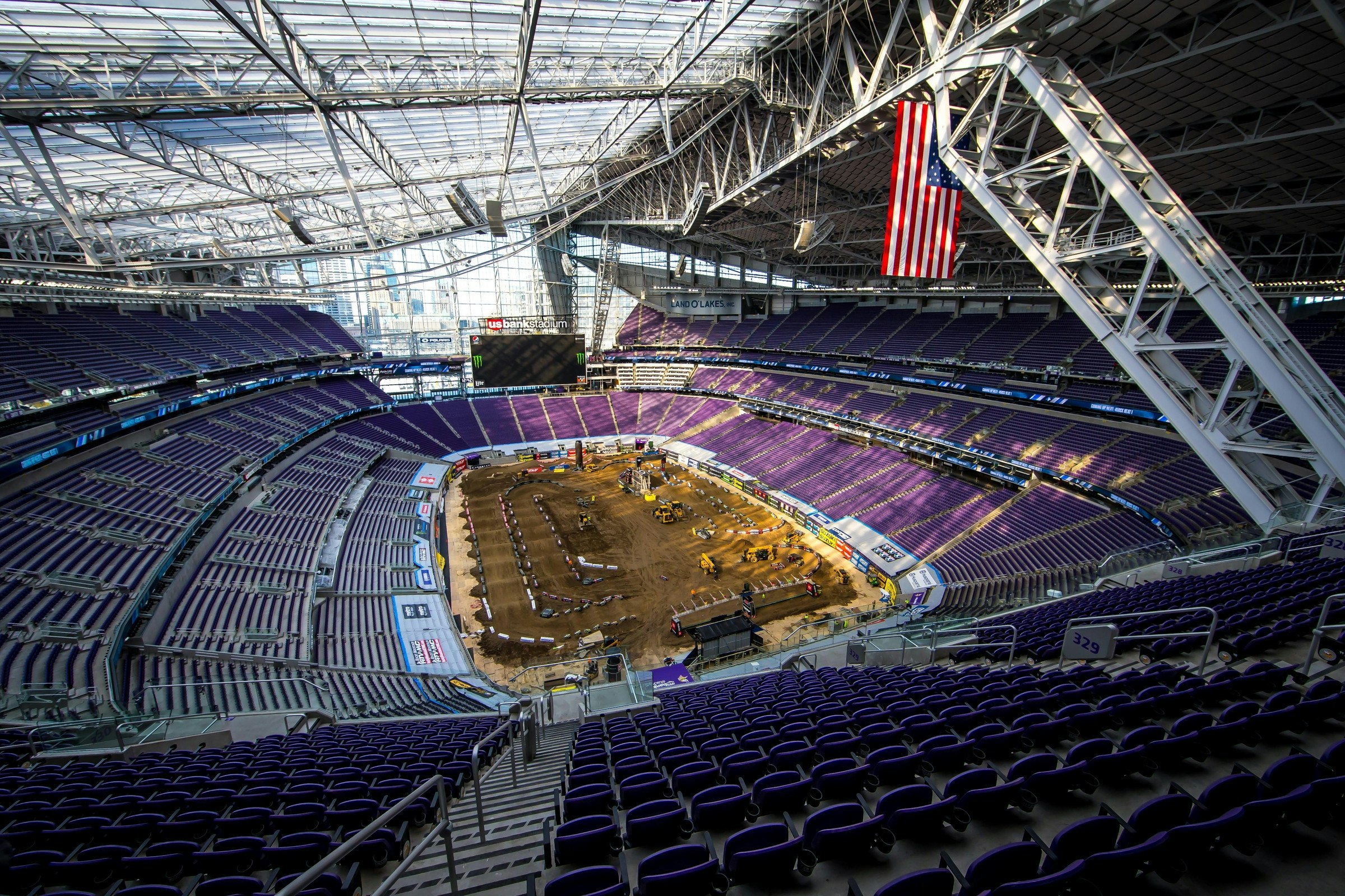 Minneapolis Supercross is a Day Race, Here is the Schedule & Broadcast Information