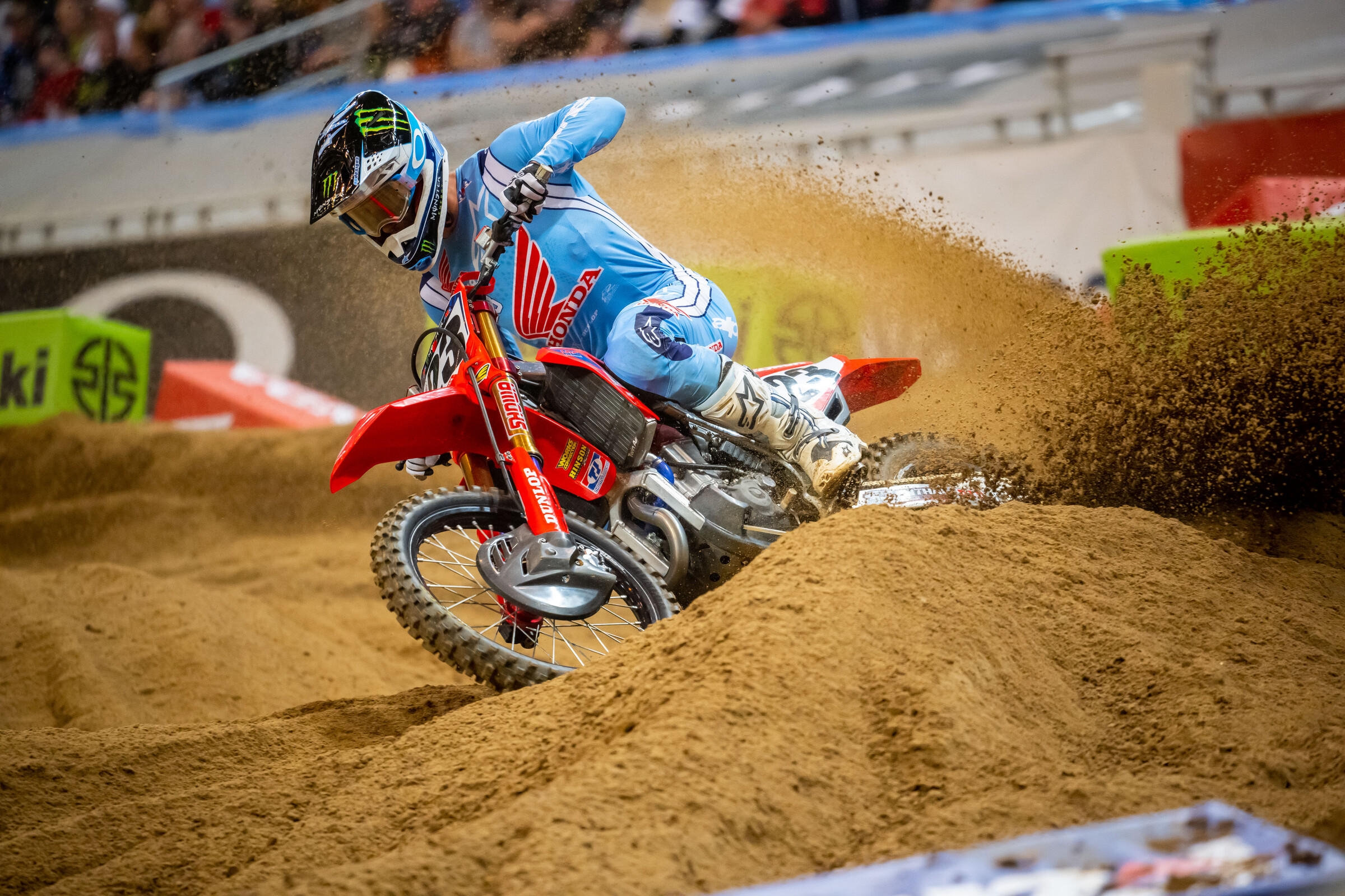 Sexton finished 1-3-3 for second overall at the final Triple Crown event of 2022.