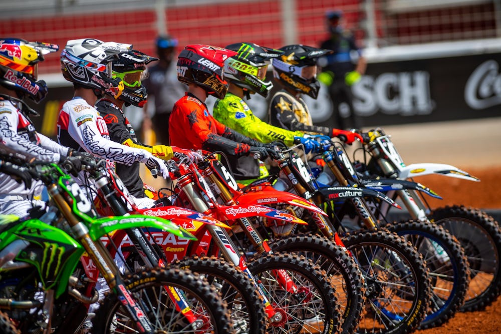 Atlanta Supercross is a Day Race. Here's the Schedule & Broadcast Info thumbnail