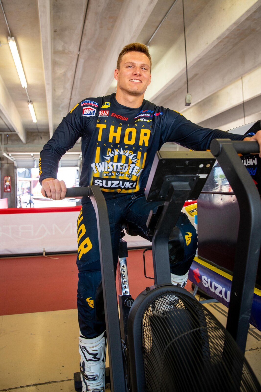 Brandon Hartranft warms up under the TT tent.