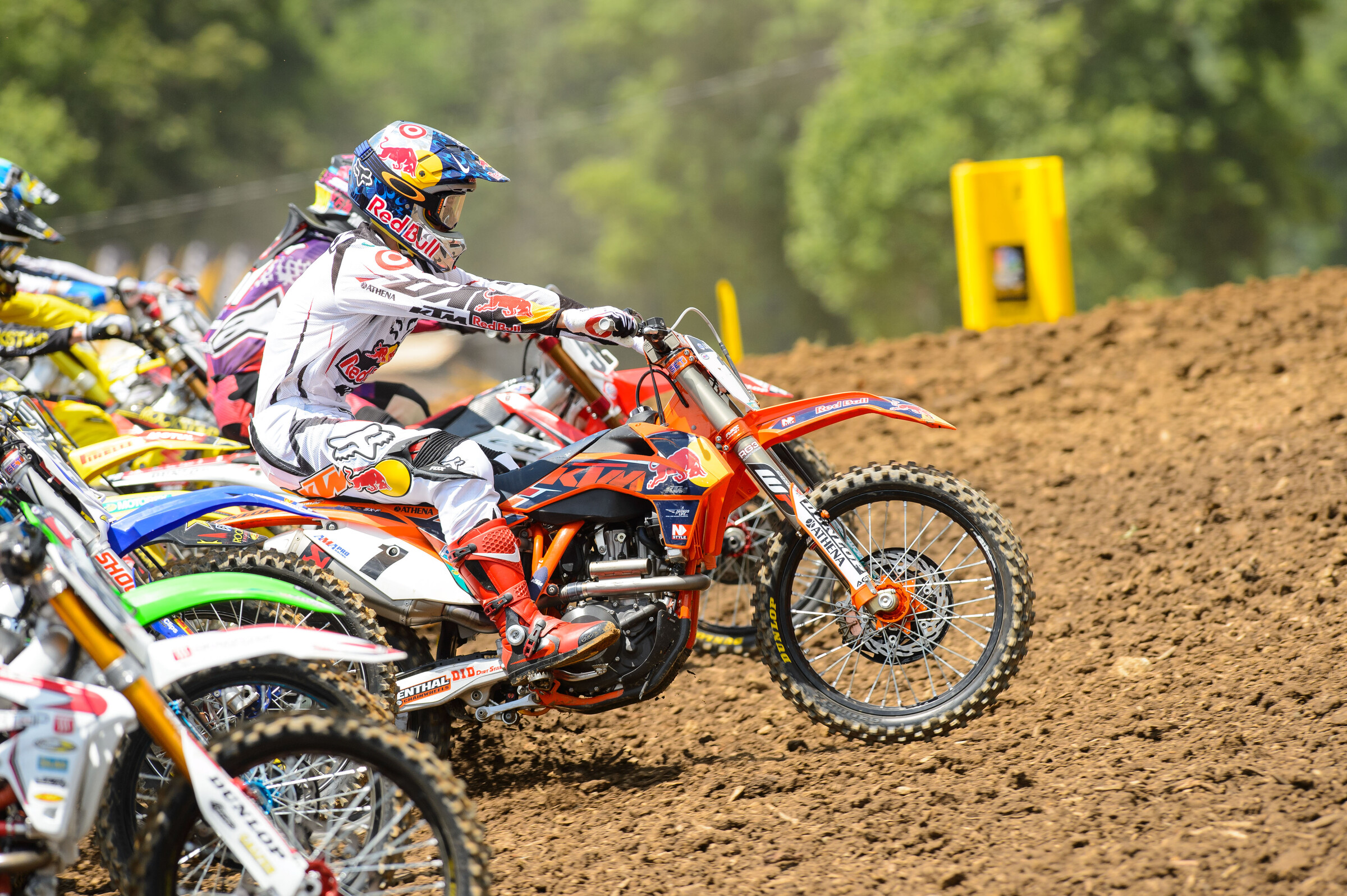 Dungey gets a start on the field.