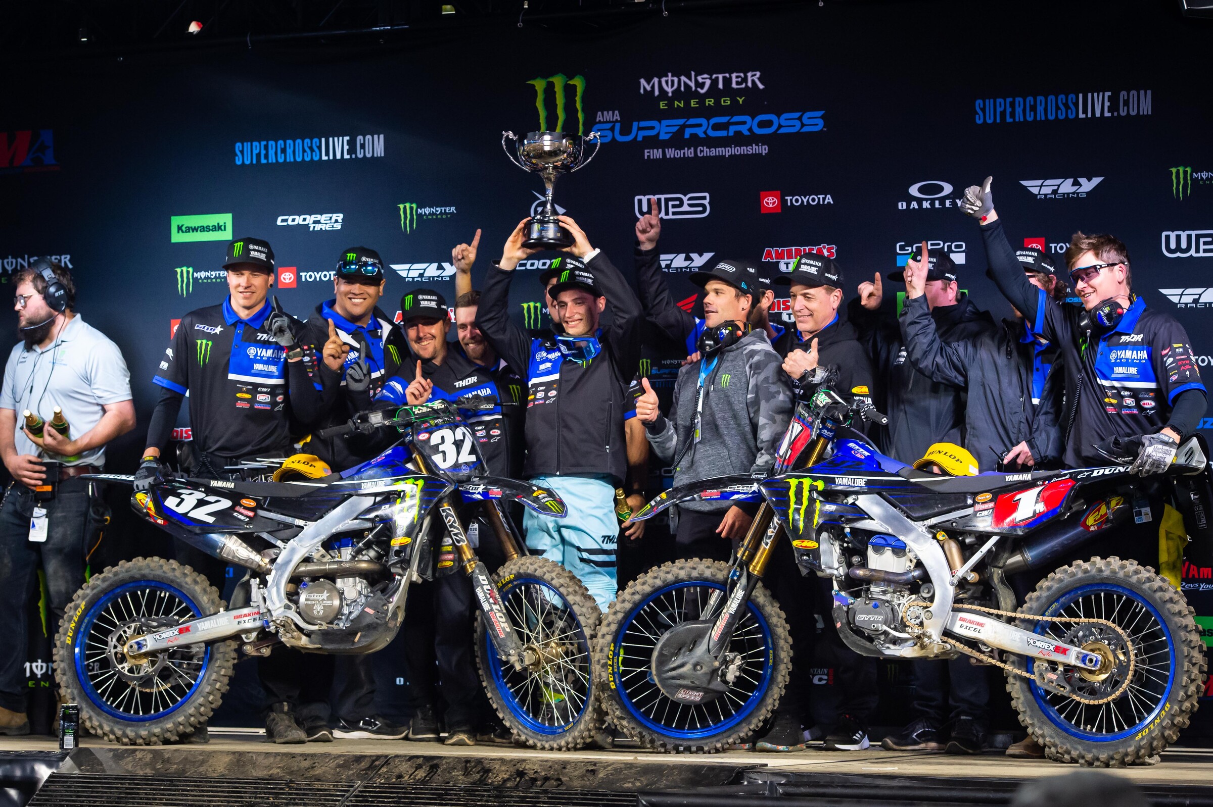 Cooper and Ferrandis finish 1-2 at the opener.