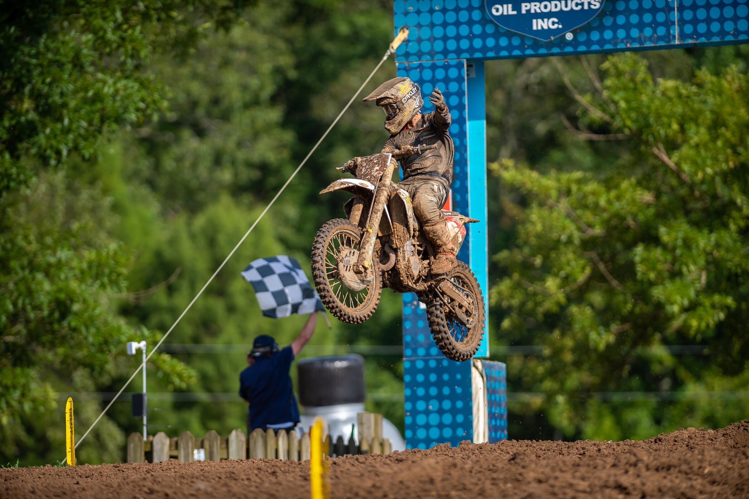 Osborne claimed the first two overalls of the season.