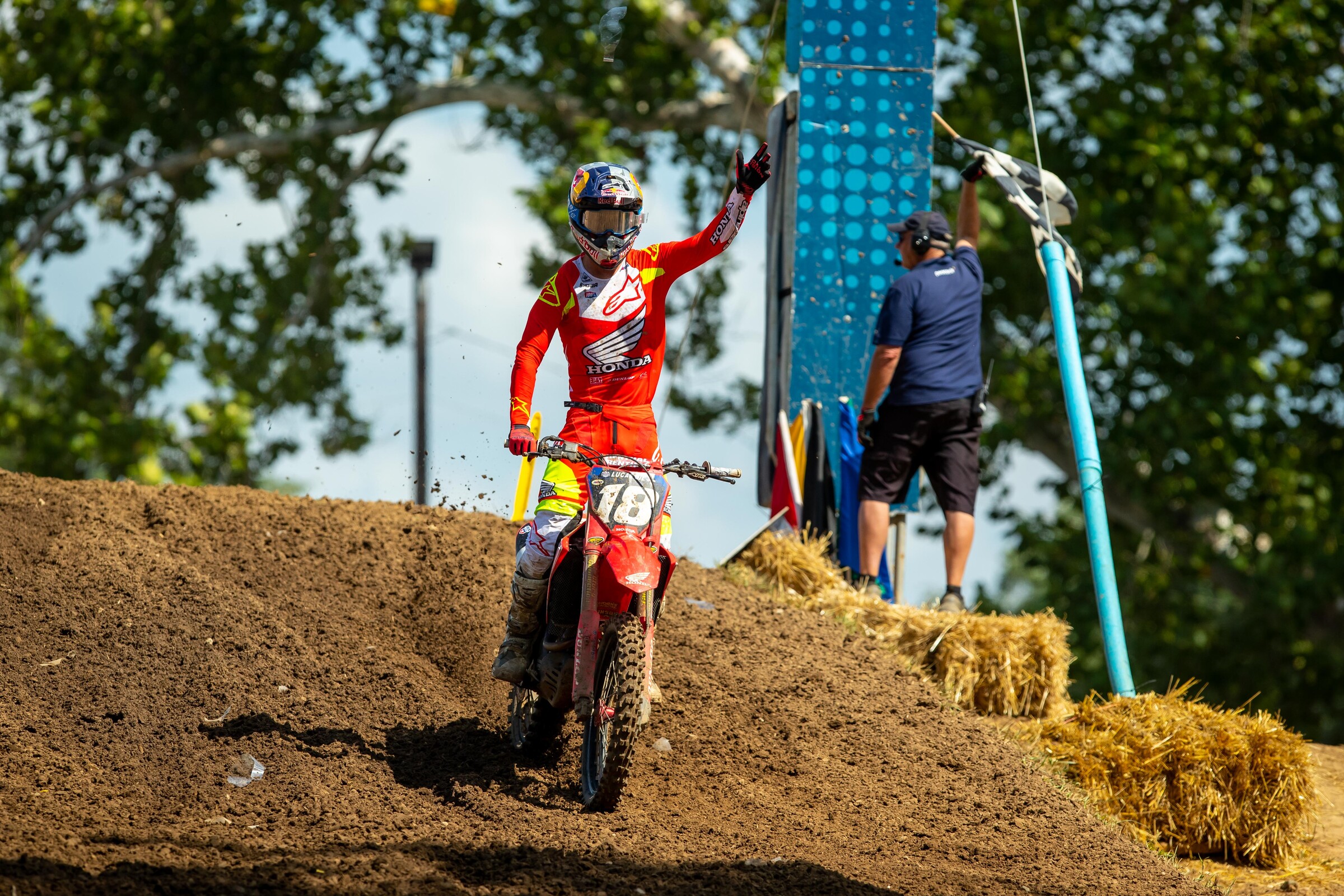 Jett Lawrence taking the Ironman National 250 Class overall.
