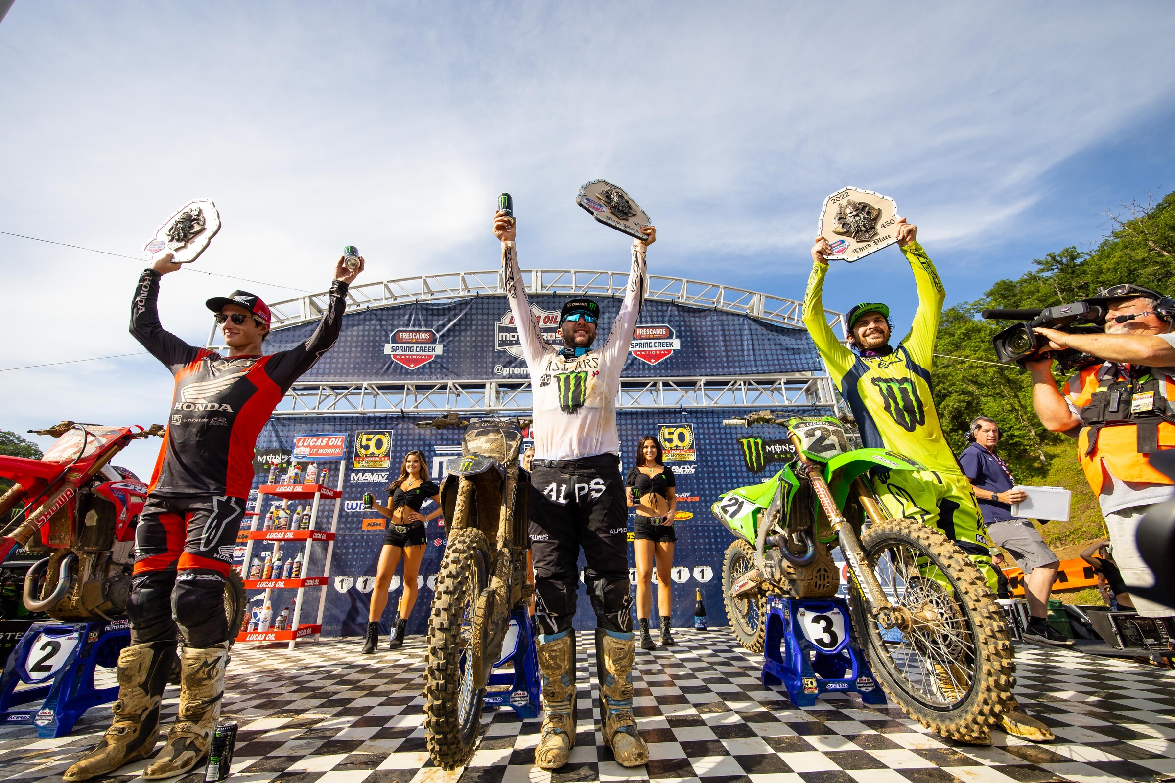 The 2022 Spring Creek National 450 Class overall podium.