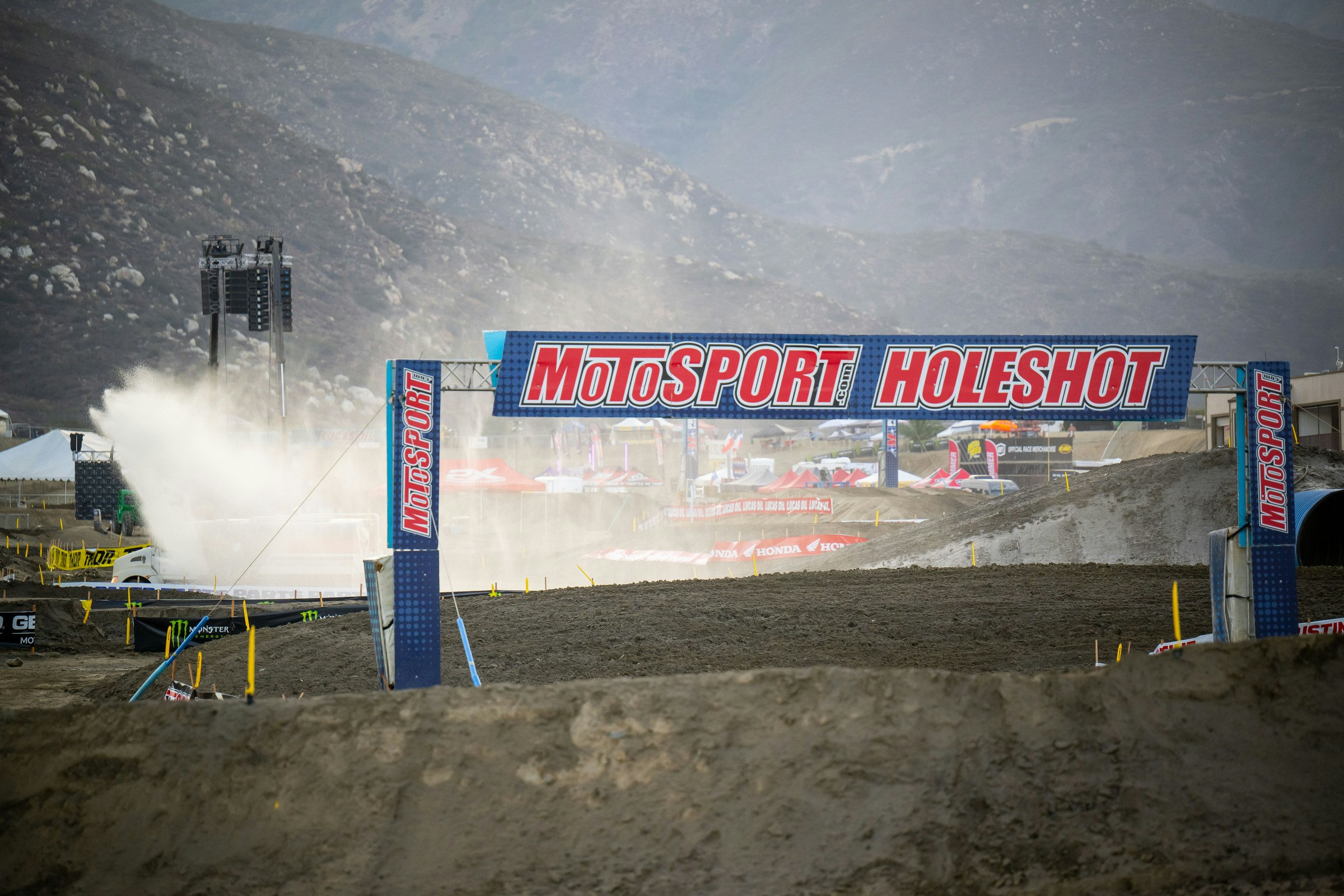 Remote PulpMX Show with Special Guests Tonight!