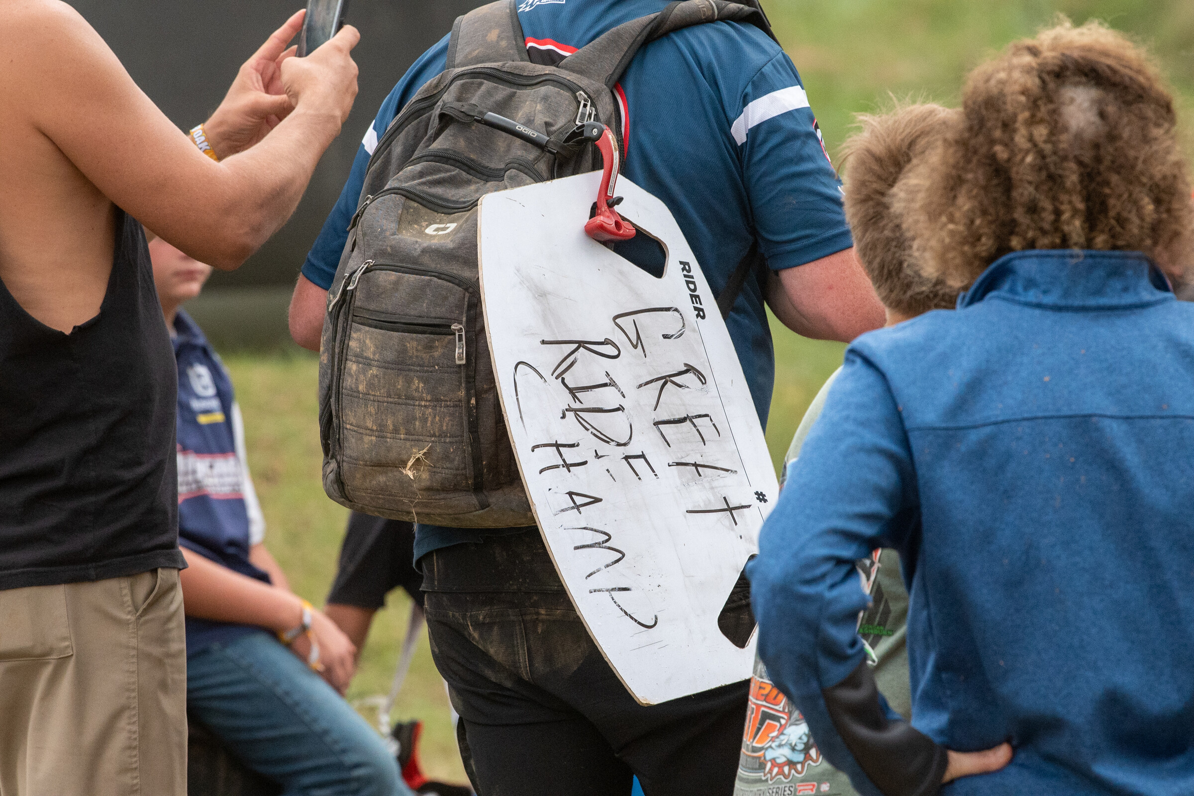 Ashburn's final pit board message at the Burr Oak GNCC.