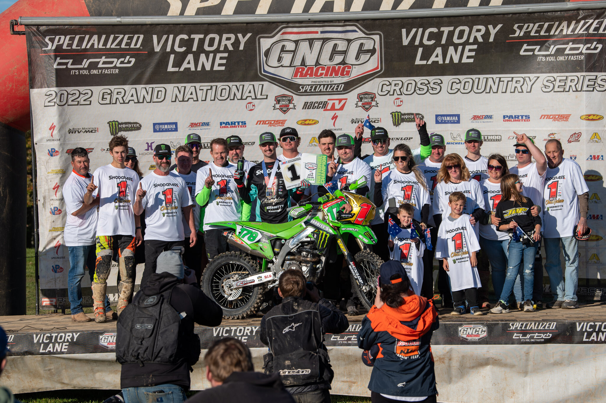 Lyndon Snodgrass wins the 2022 GNCC XC2 title.