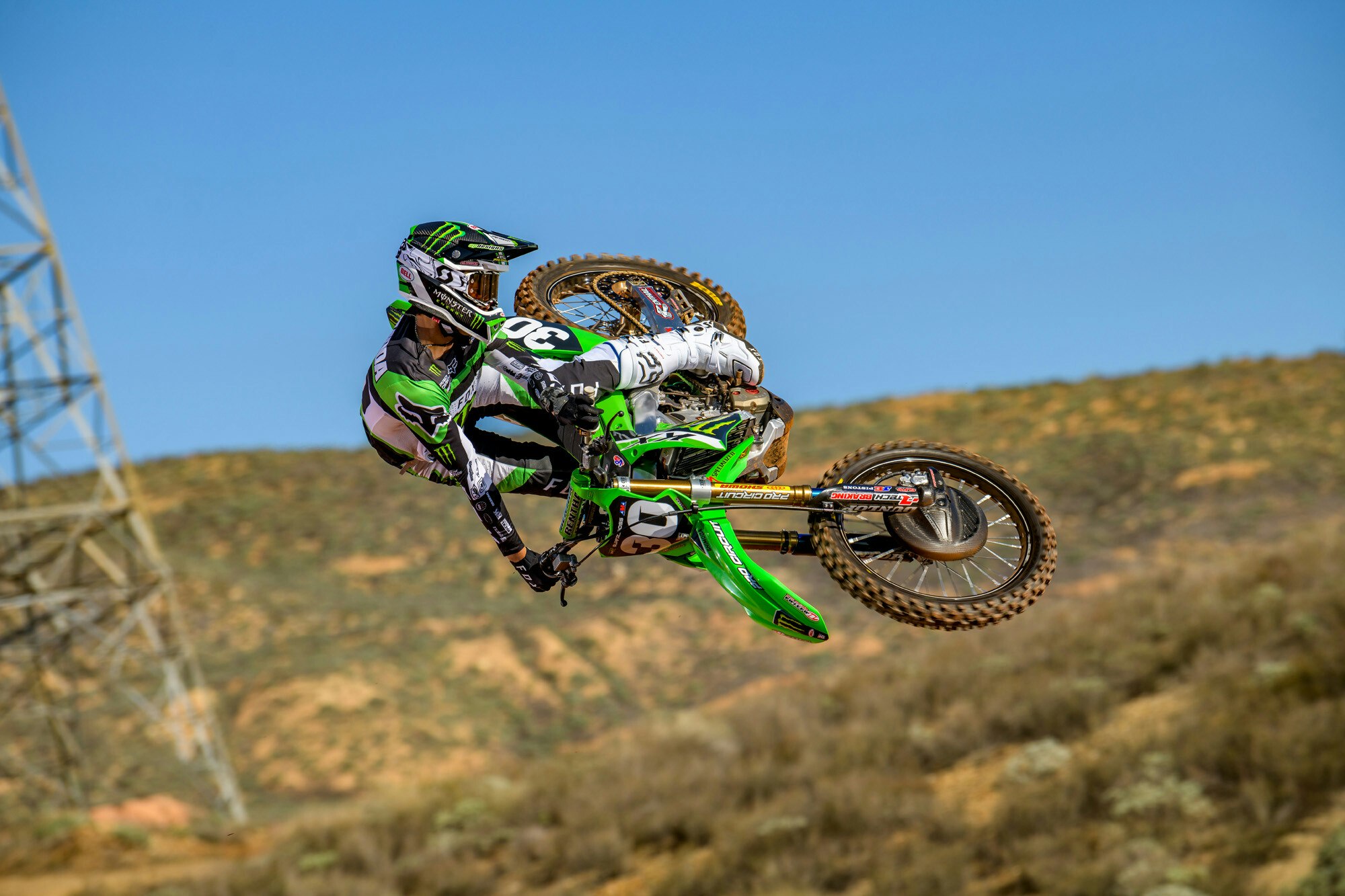 Report: Jo Shimoda Suffers Broken Collarbone, Out for Houston East Opener