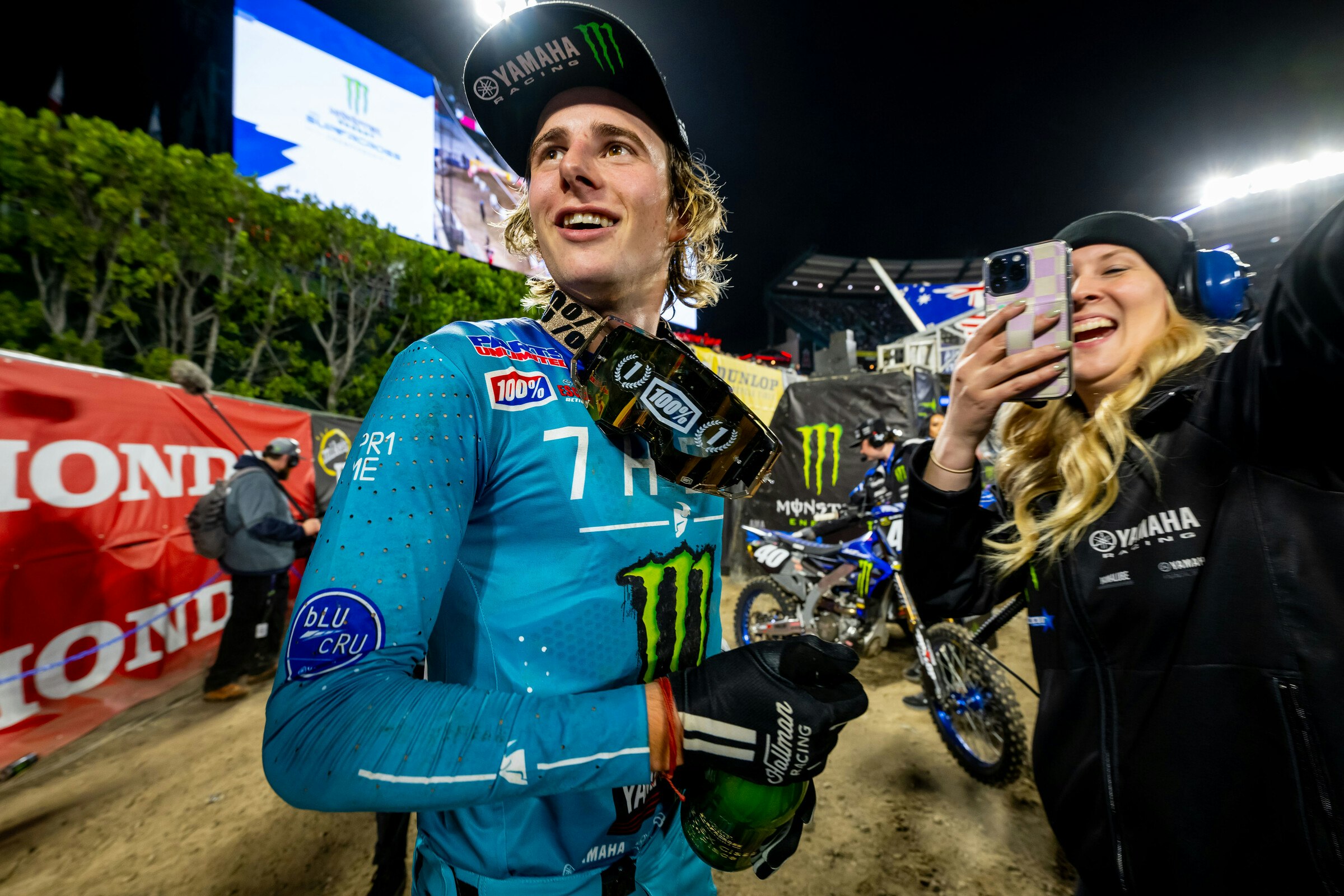 Sexton, Kitchen, Jett Lawrence, Nicoletti, and More on PulpMX Show Tonight
