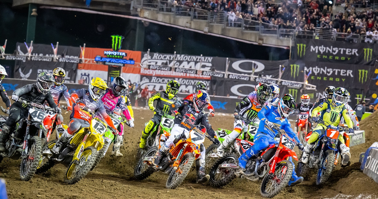 2025 Oakland Supercross 250SX & 450SX Main Event Video Highlights
