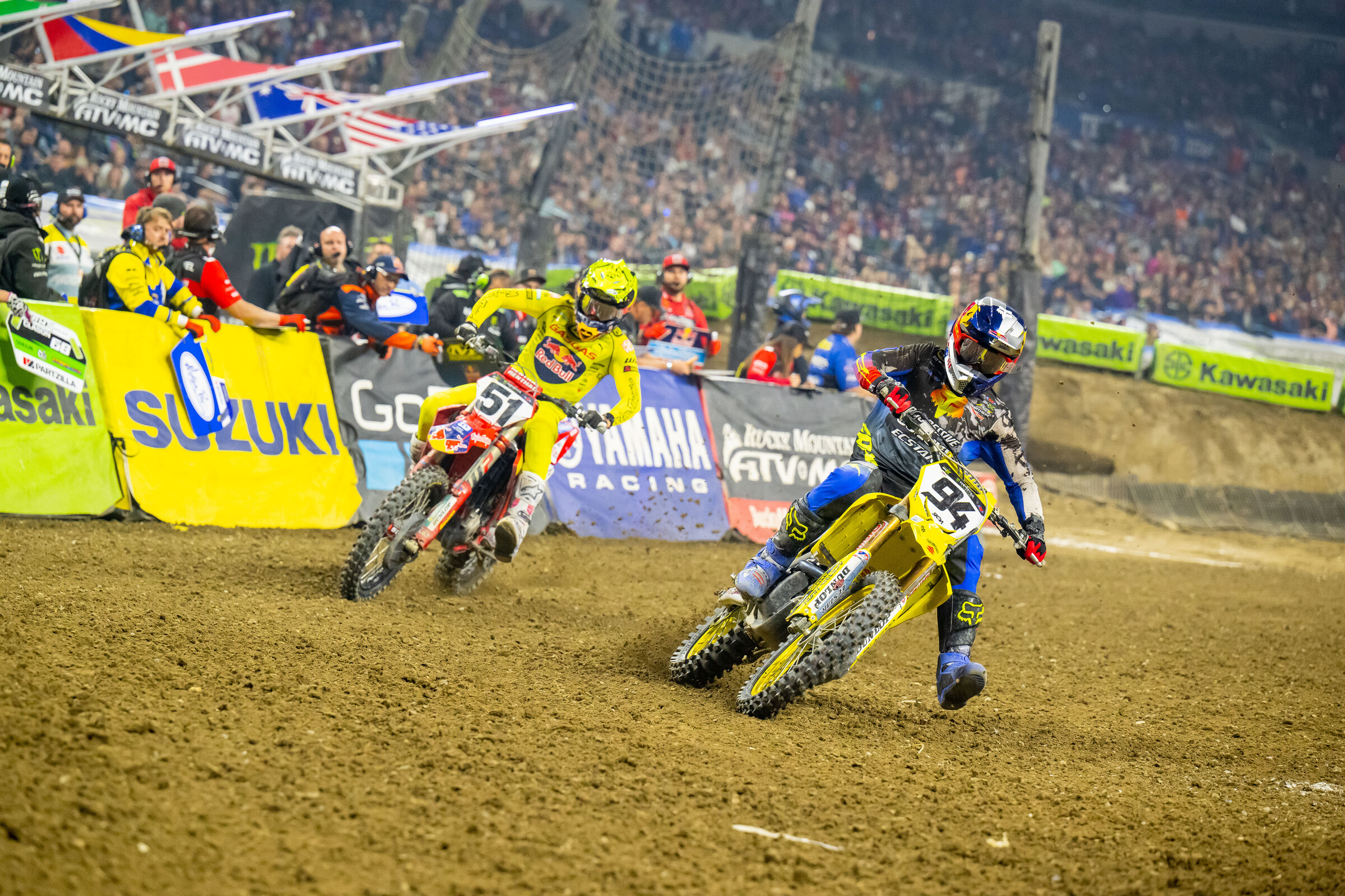 Roczen ahead of Barcia.