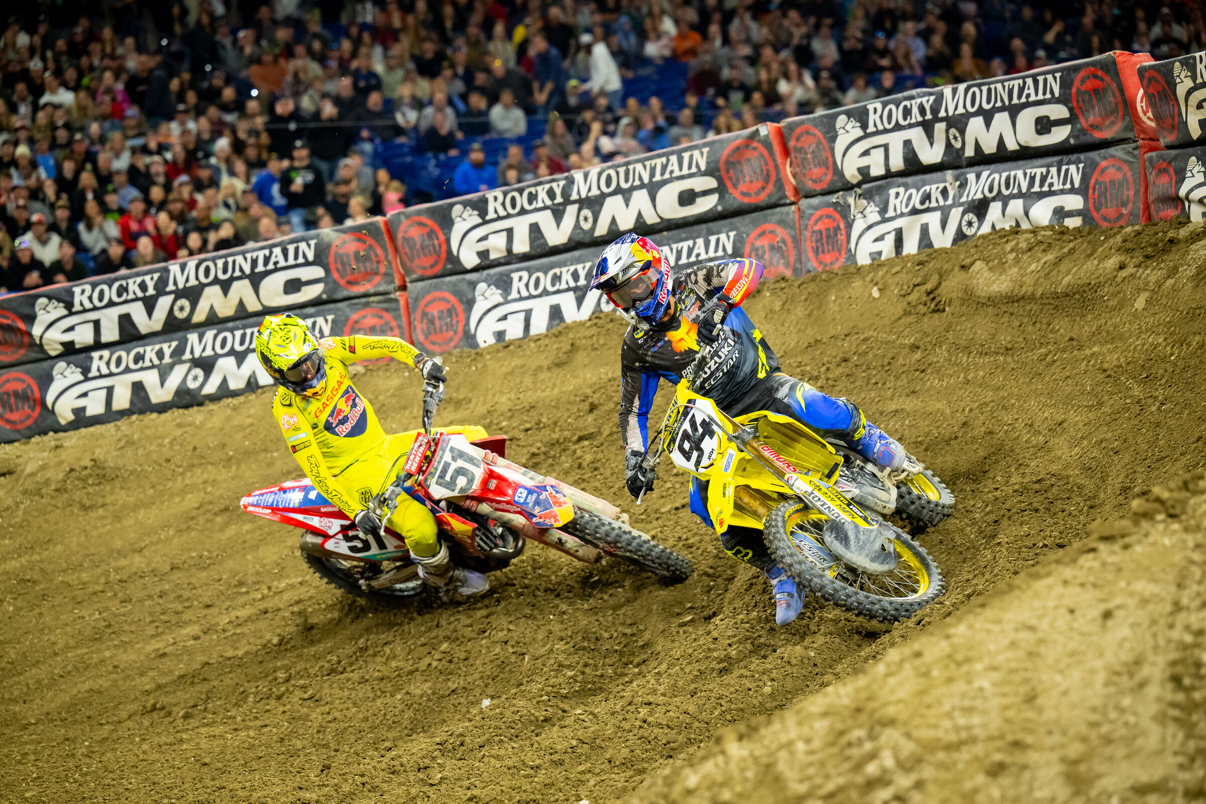 Roczen ahead of Barcia.