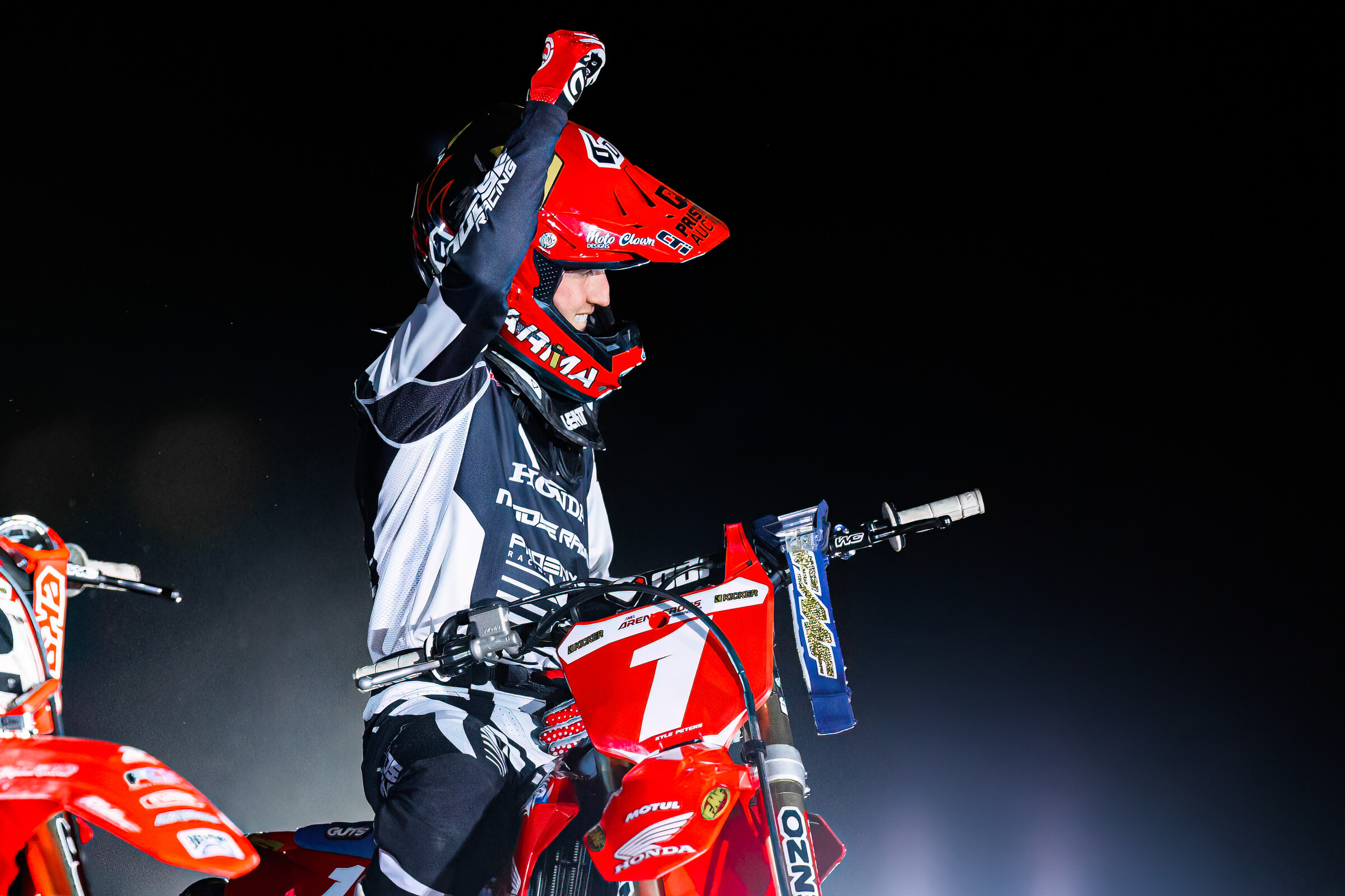 250 Words: Kyle Peters Crowned