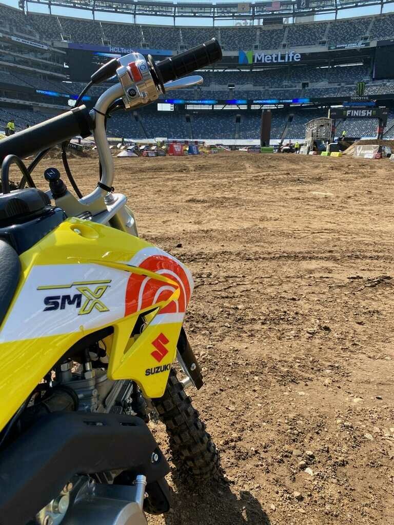 TODAY Show logo on a Suzuki