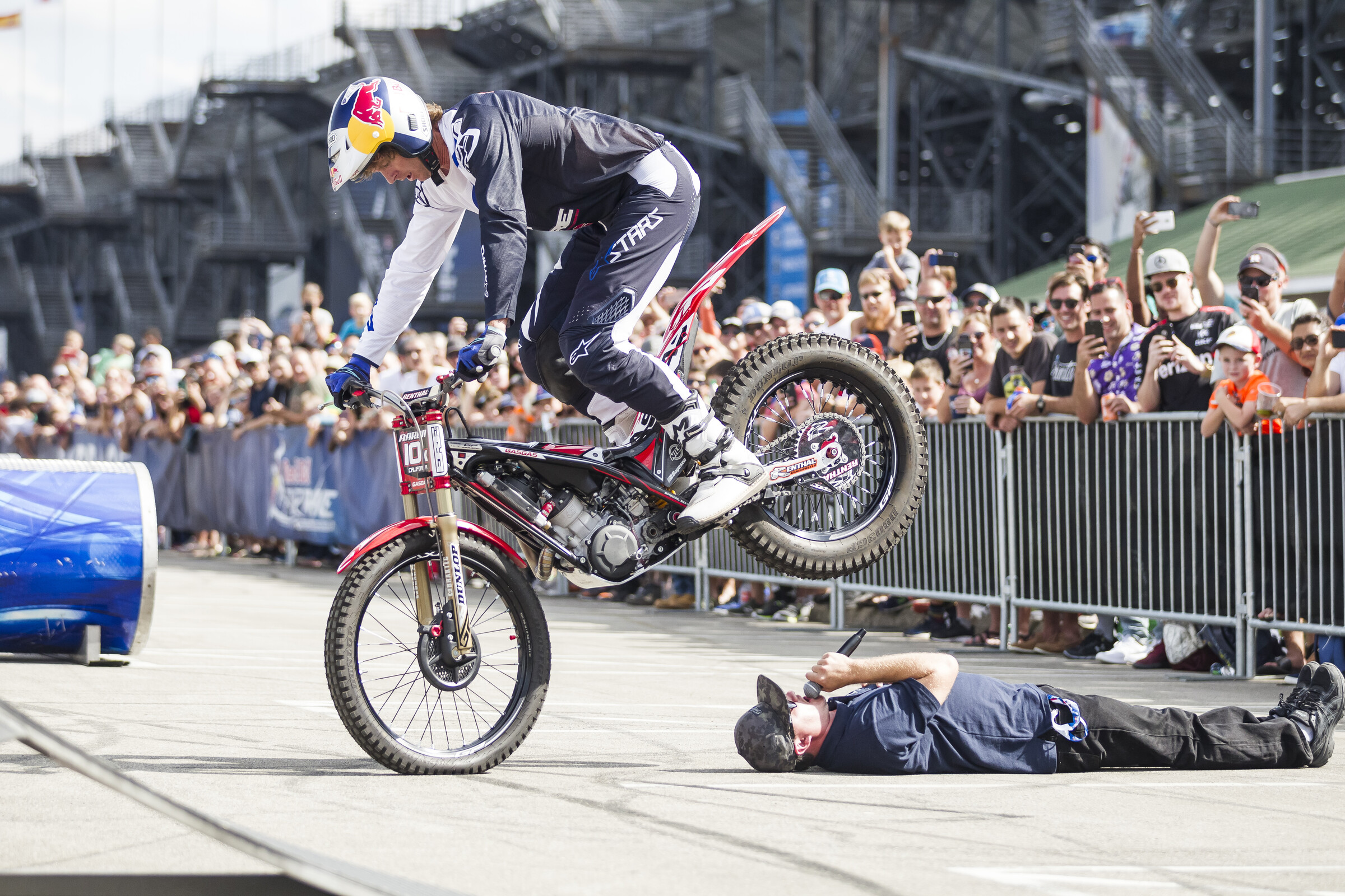 Geoff Aaron with his very trusting announcer at a RedBull trials show. 