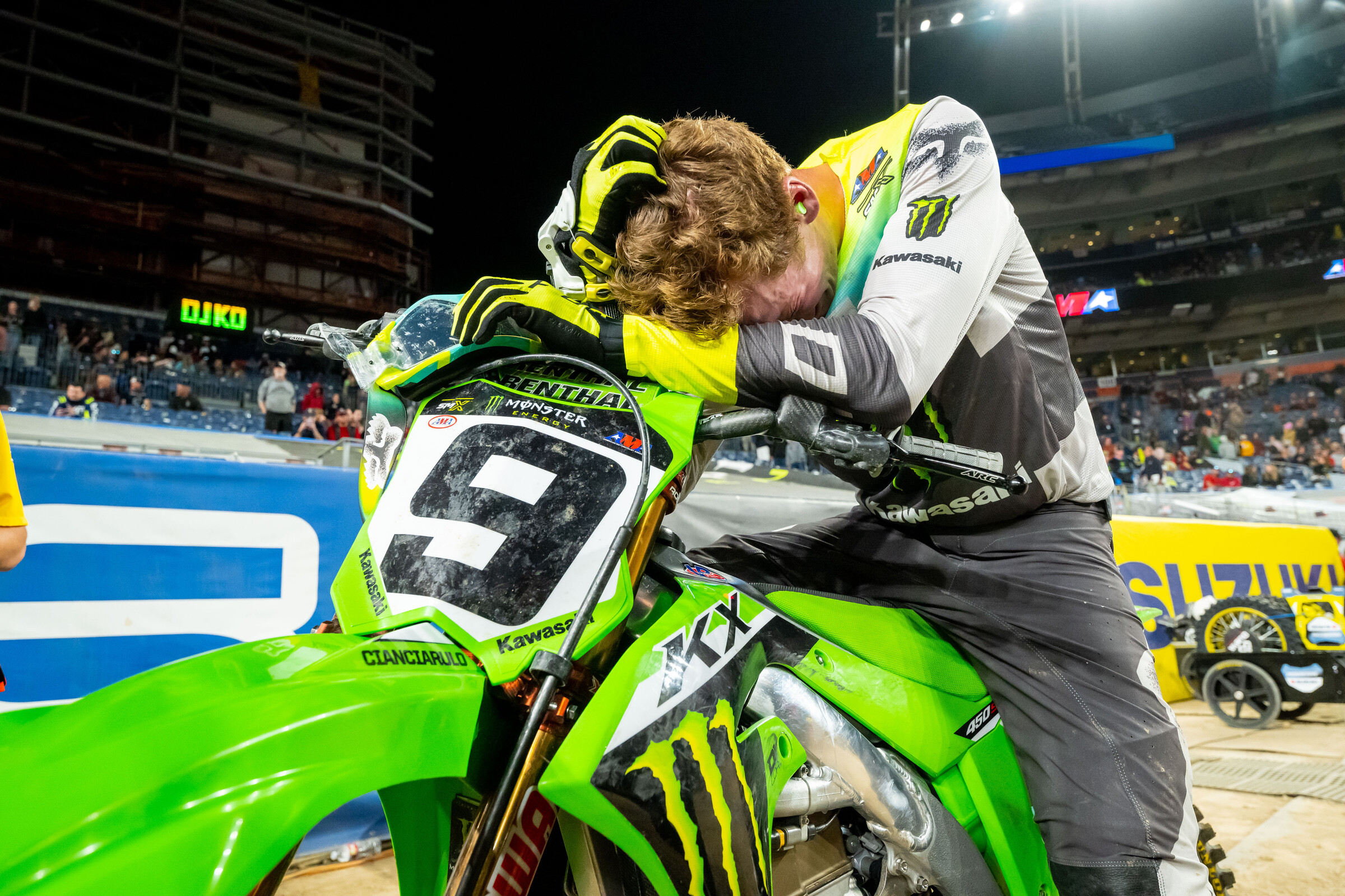 Open Mic: Podium Adam