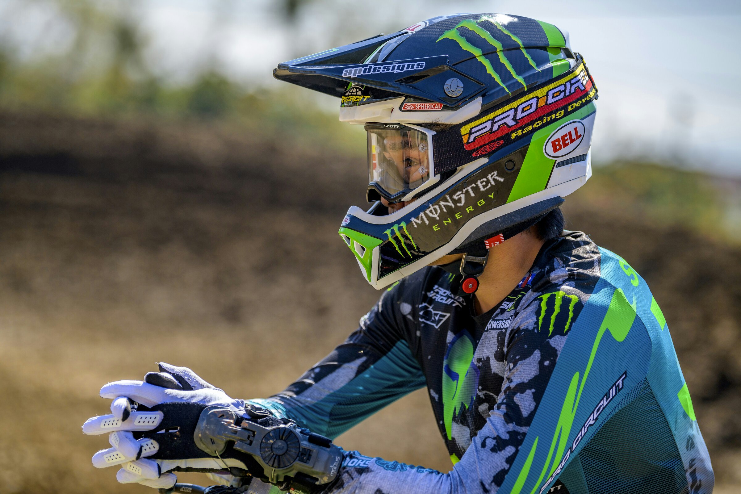 SCOTT Announces Pro Circuit Goggle